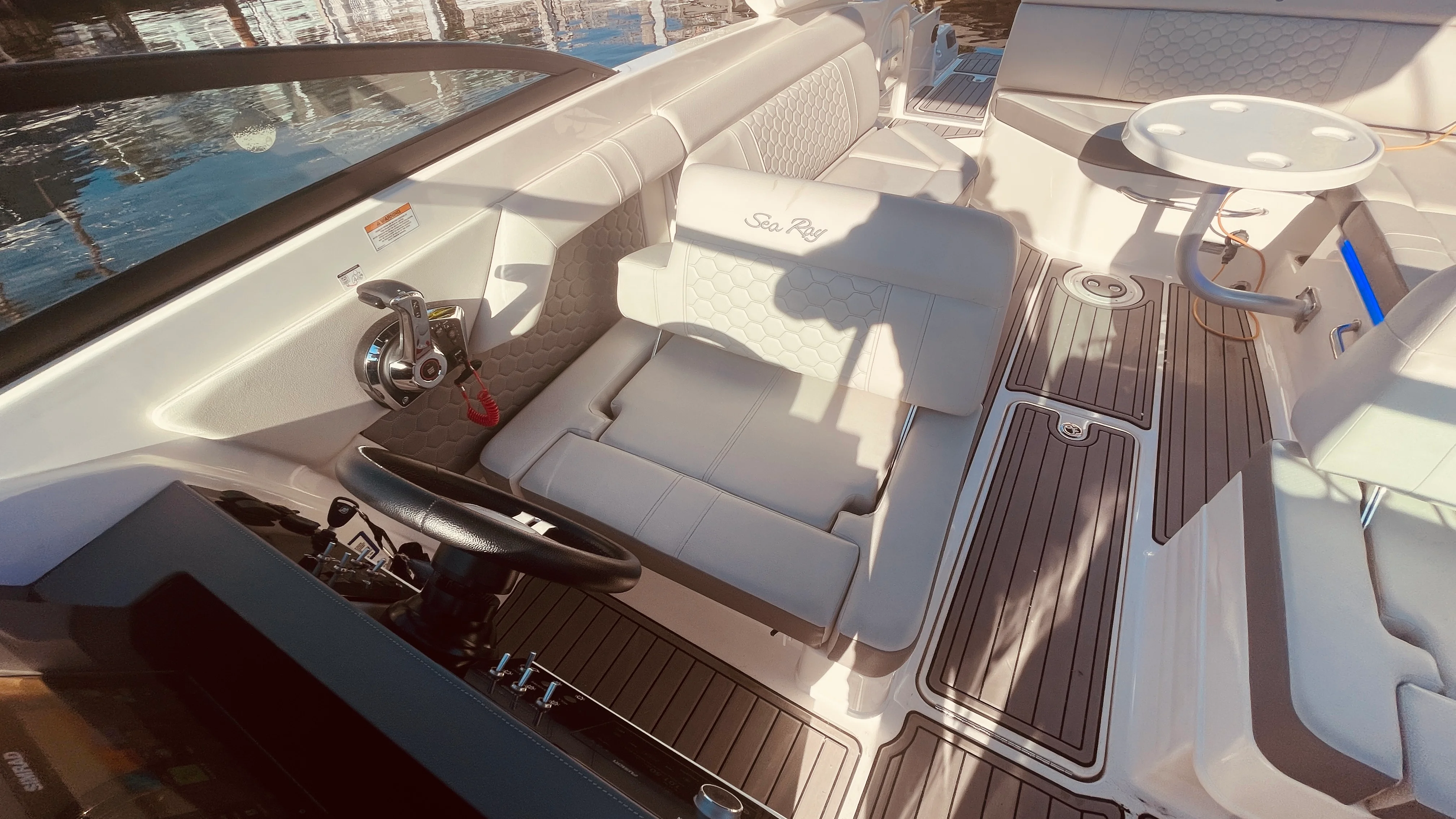 2023 Sea Ray 270 SPX OB Image Thumbnail #19