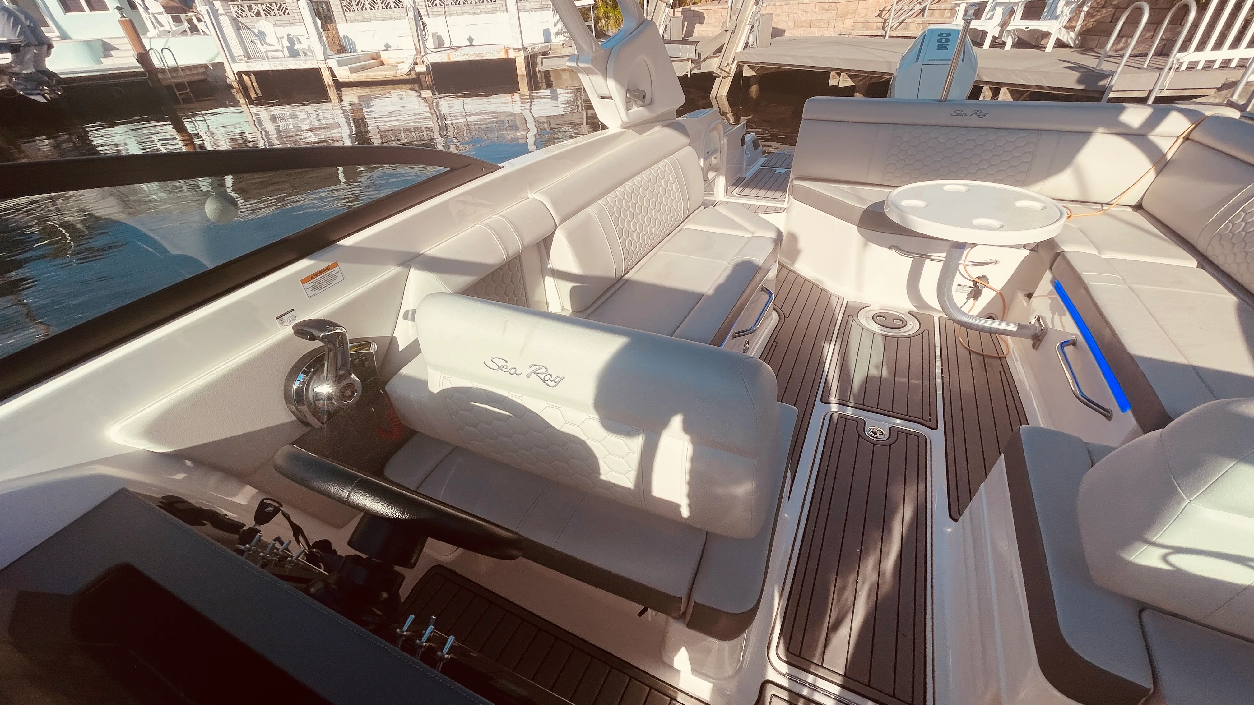 2023 Sea Ray 270 SPX OB Image Thumbnail #23