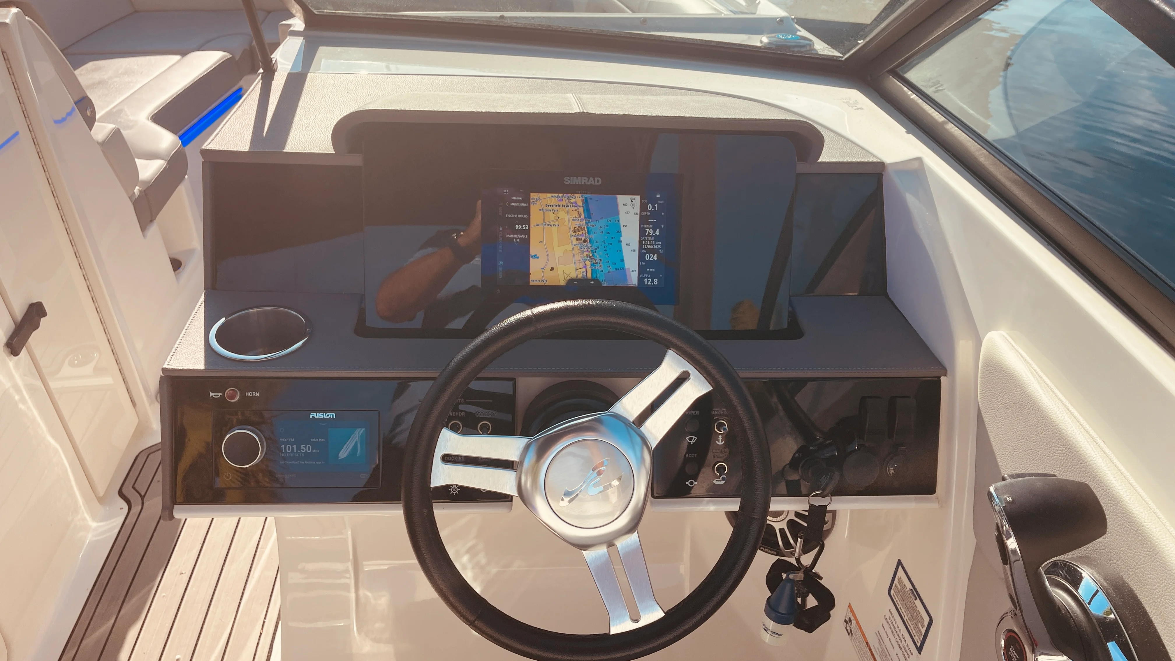 2023 Sea Ray 270 SPX OB Image Thumbnail #18