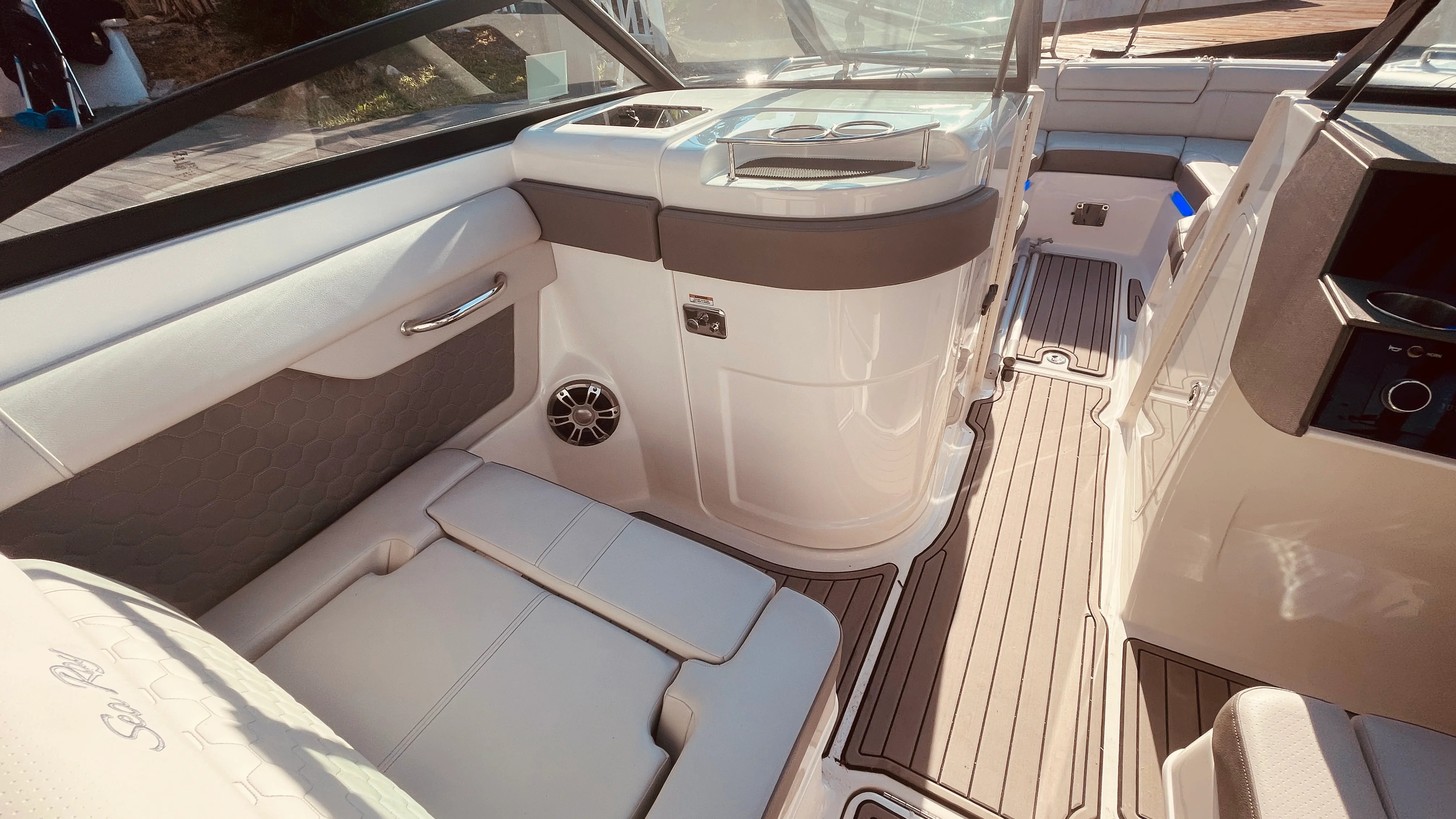 2023 Sea Ray 270 SPX OB Image Thumbnail #29