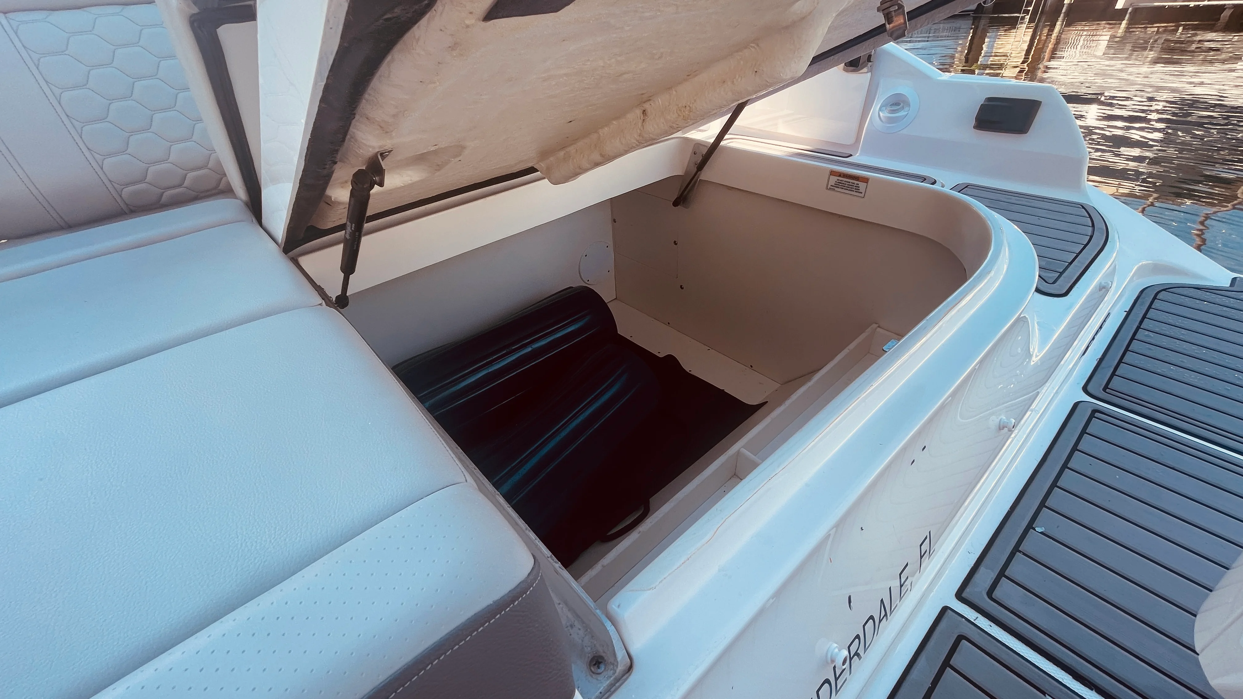 2023 Sea Ray 270 SPX OB Image Thumbnail #36