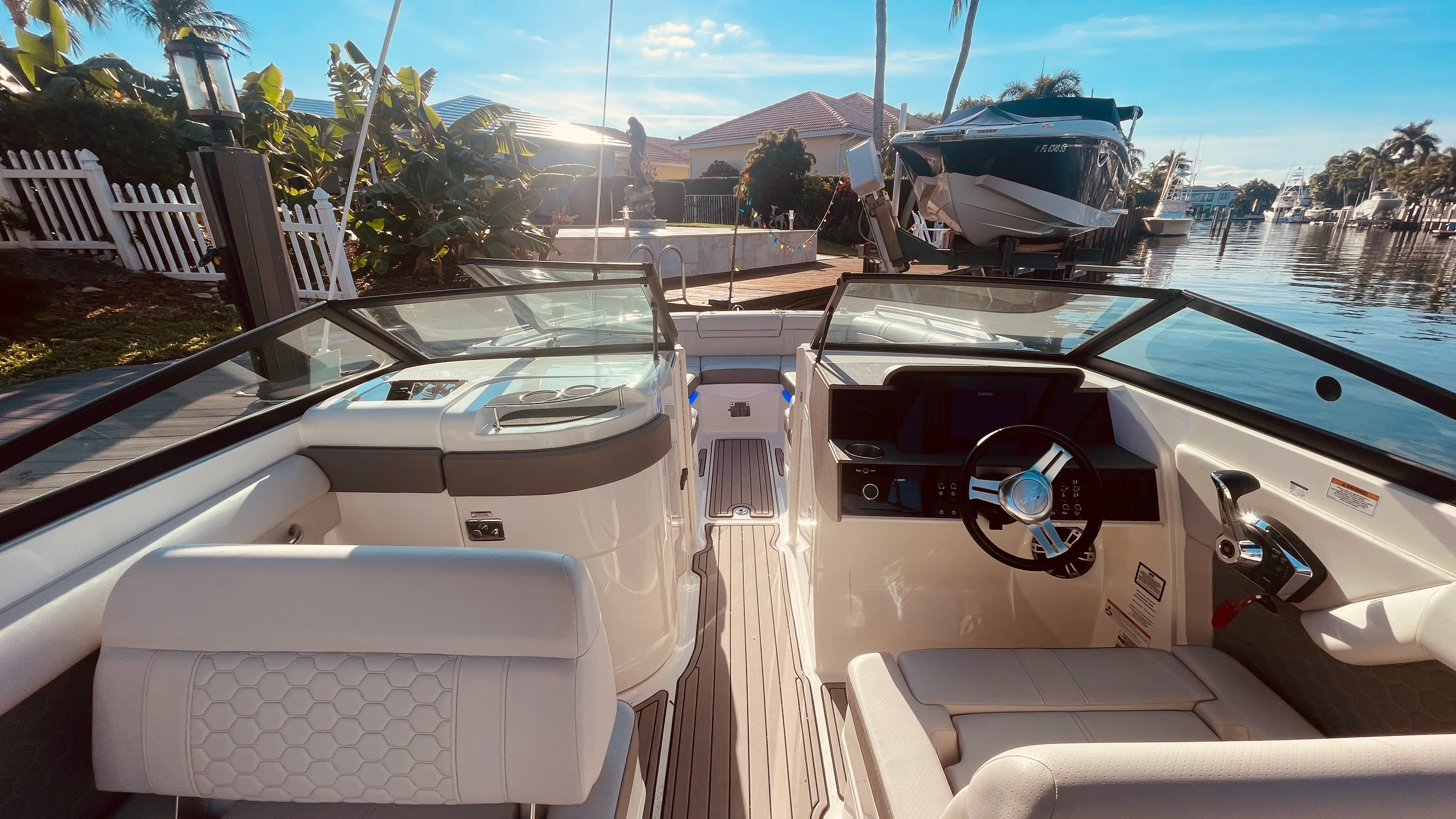 2023 Sea Ray 270 SPX OB Image Thumbnail #13