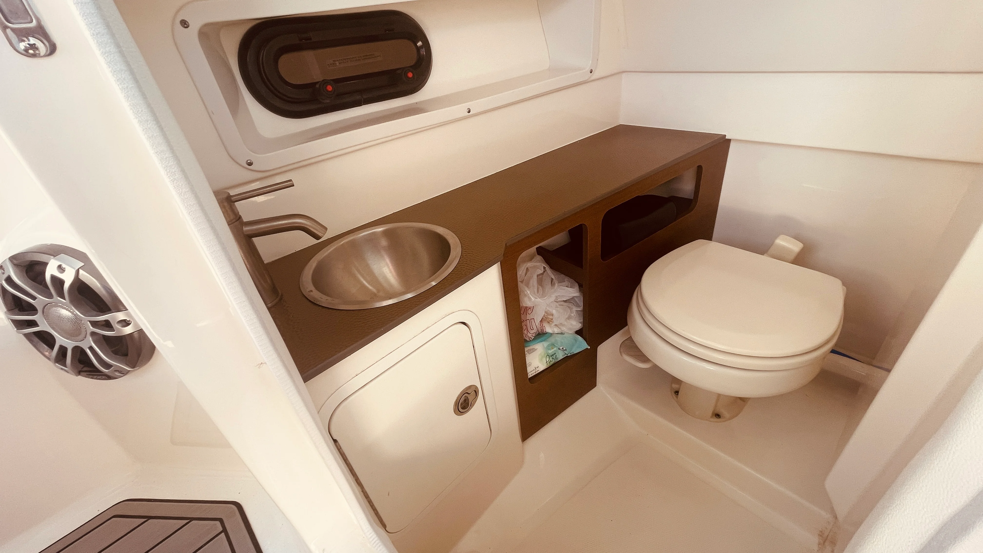 2023 Sea Ray 270 SPX OB Image Thumbnail #31