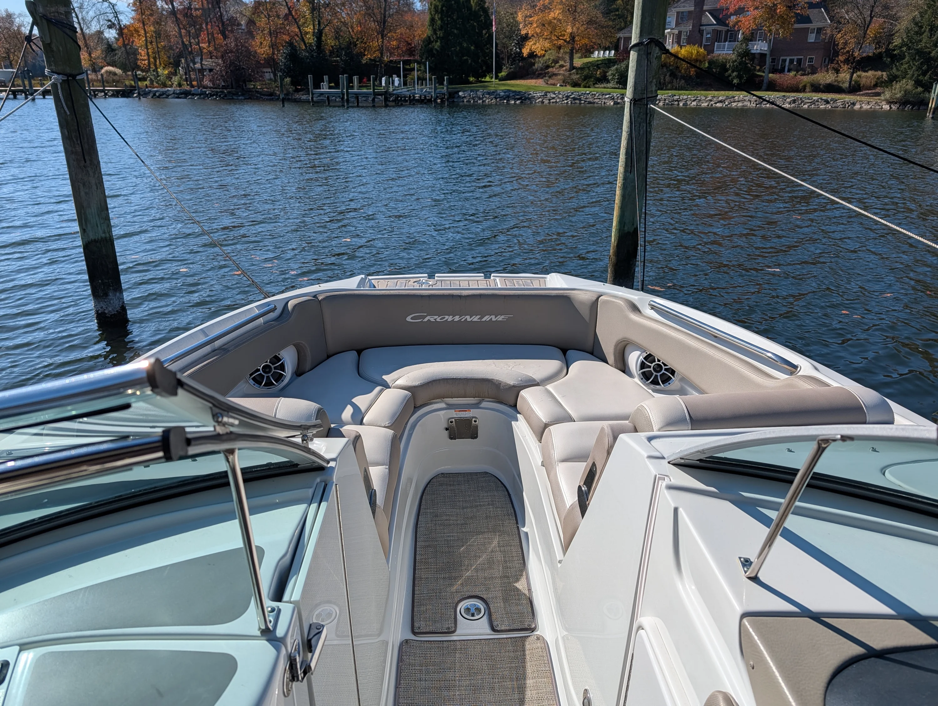 2019 Crownline 285 XS Image Thumbnail #5
