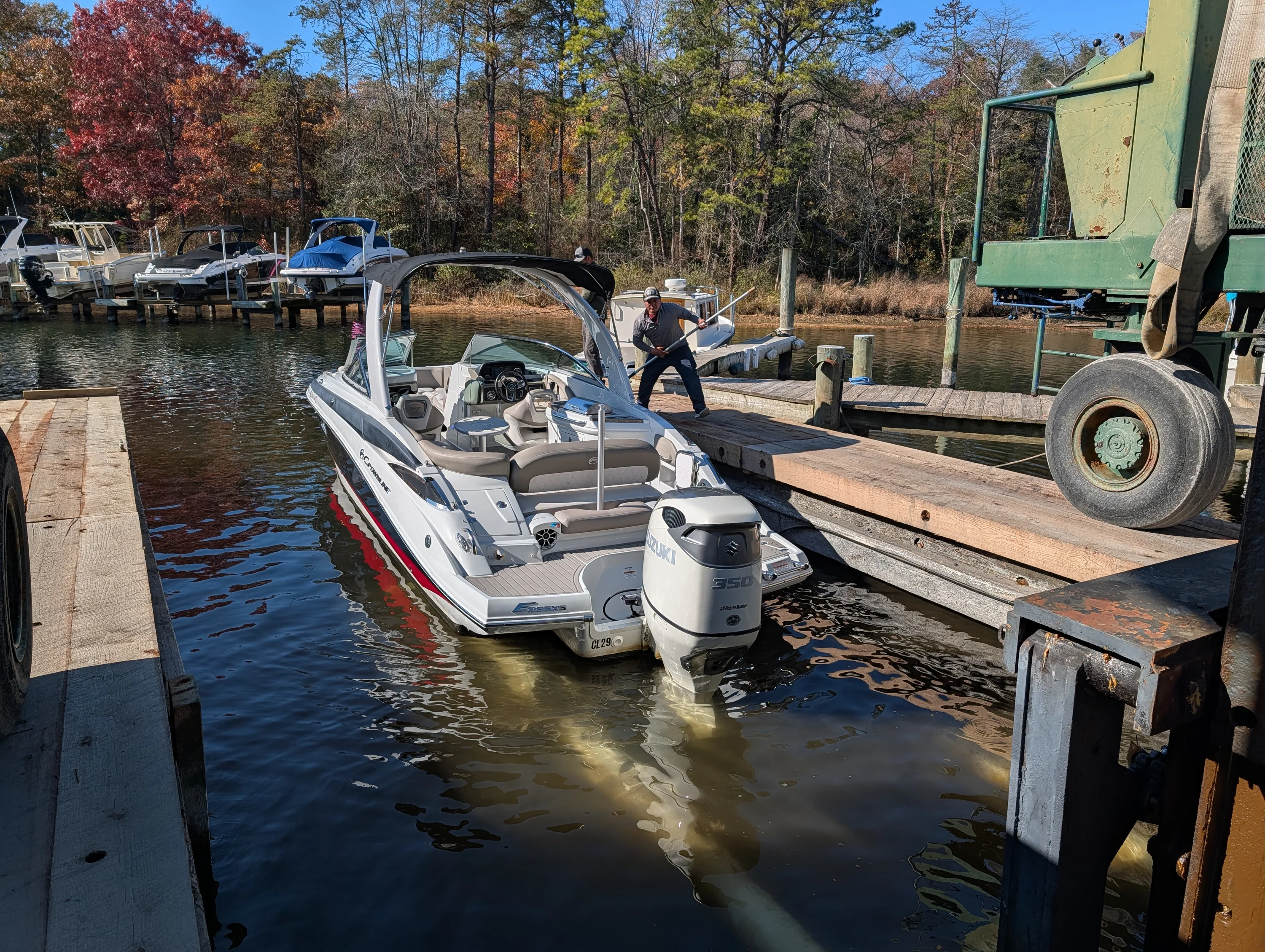 2019 Crownline 285 XS Image Thumbnail #2