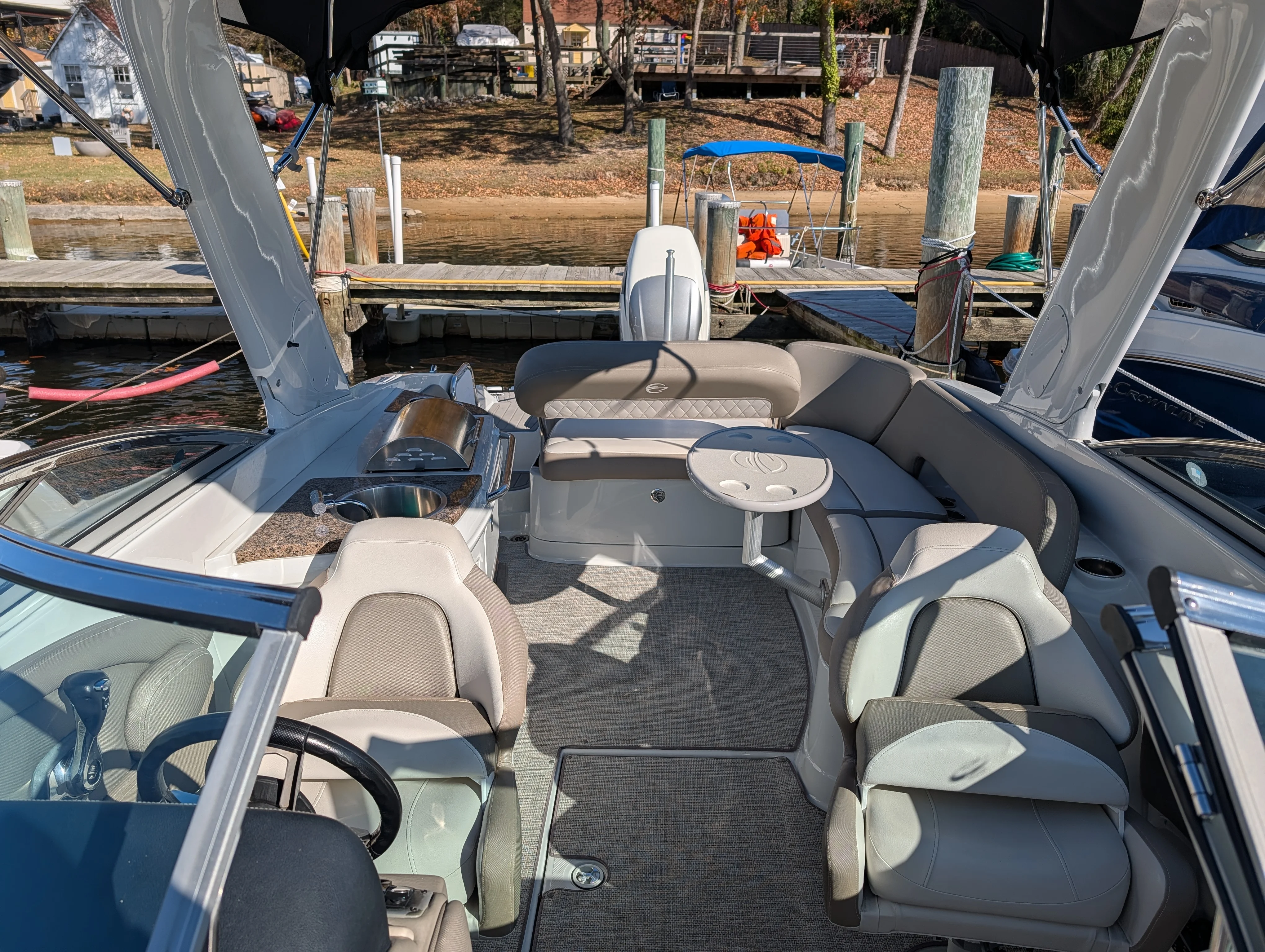2019 Crownline 285 XS Image Thumbnail #10
