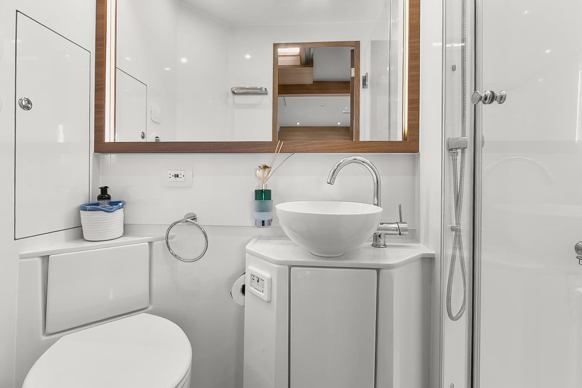 2022 Aquila 54 Image Thumbnail #24