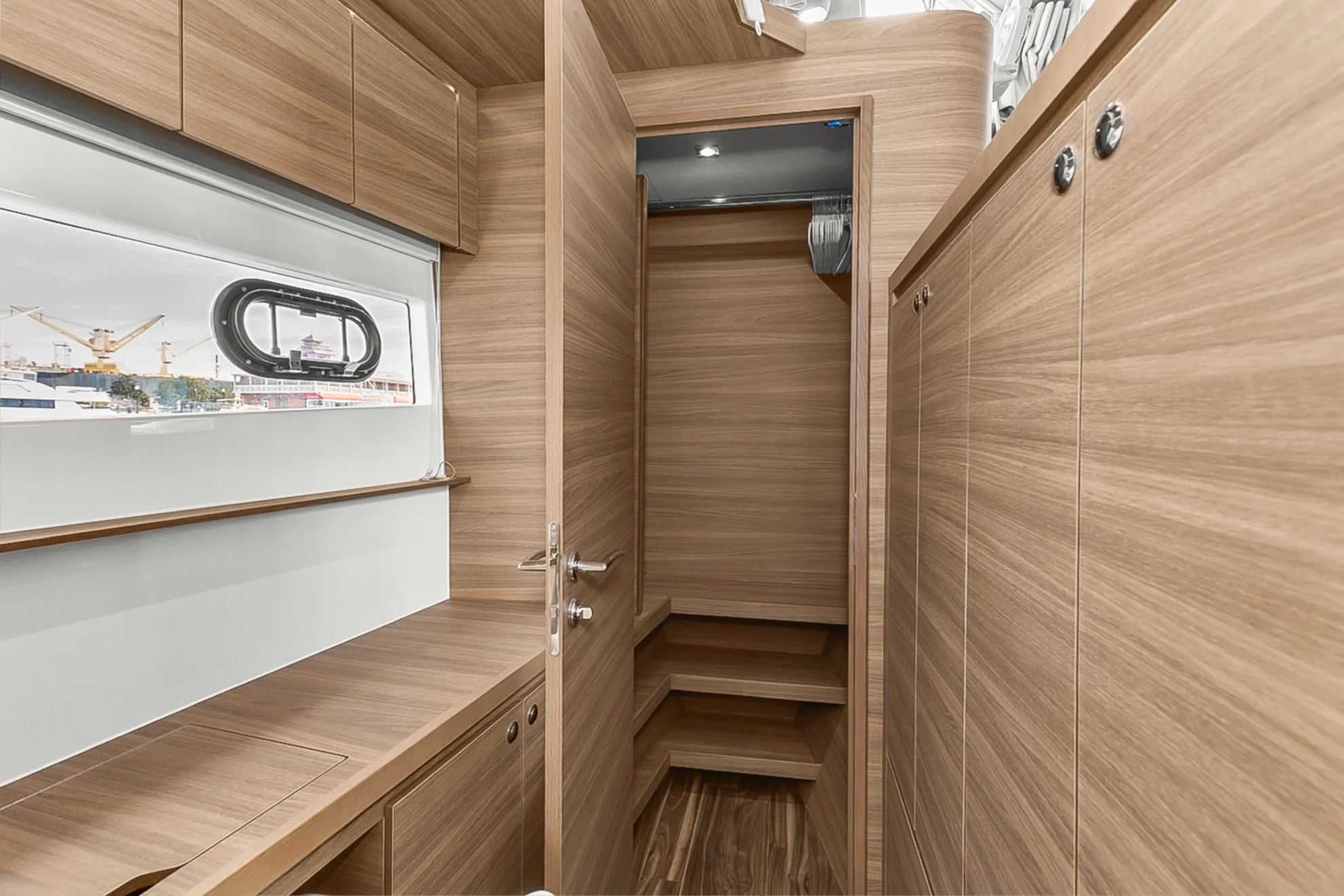 2022 Aquila 54 Image Thumbnail #14