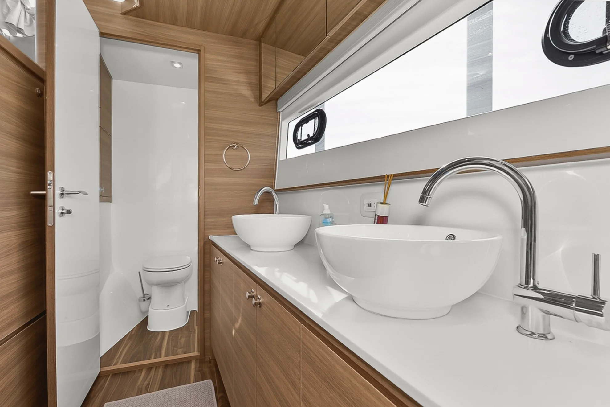 2022 Aquila 54 Image Thumbnail #15