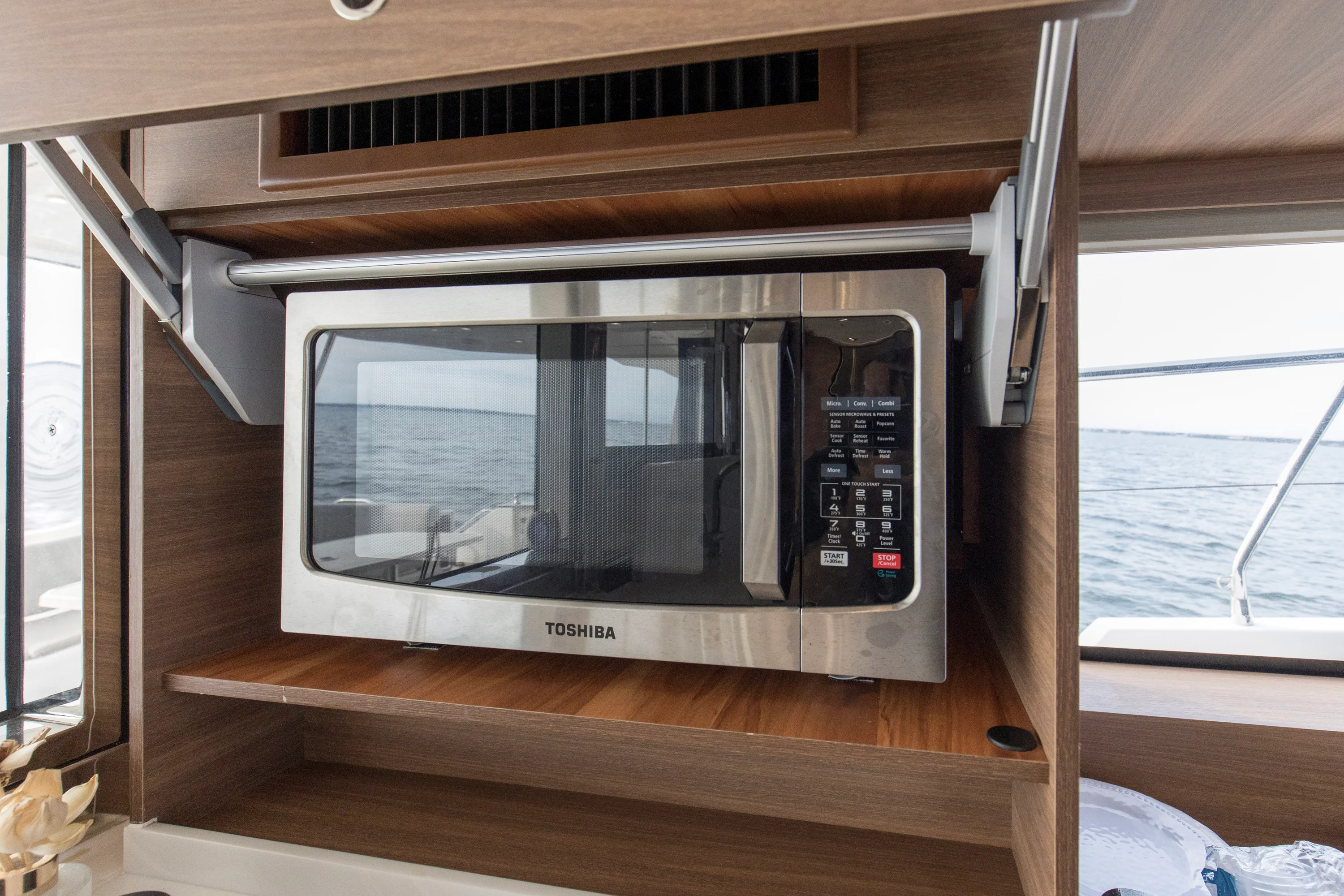 2022 Aquila 54 Image Thumbnail #31