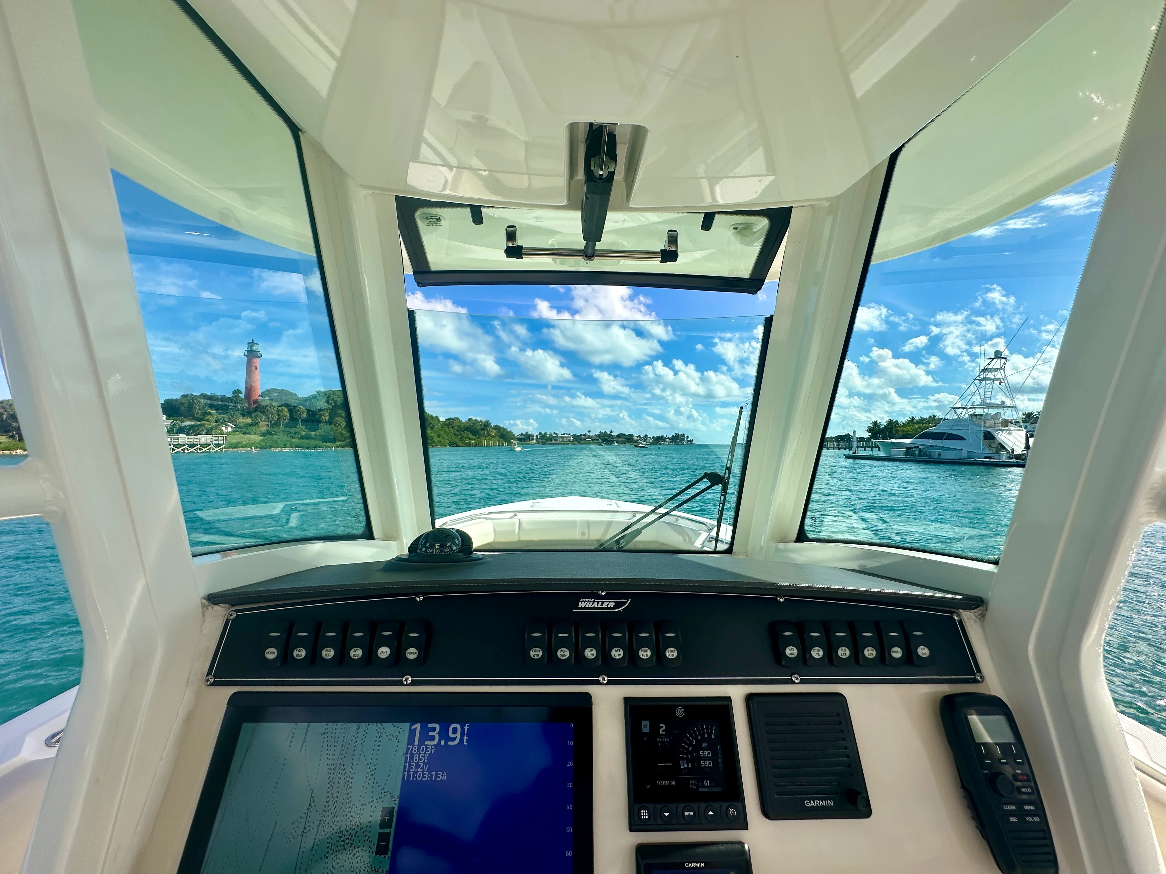 2019 Boston Whaler 280 OUTRAGE Image Thumbnail #13