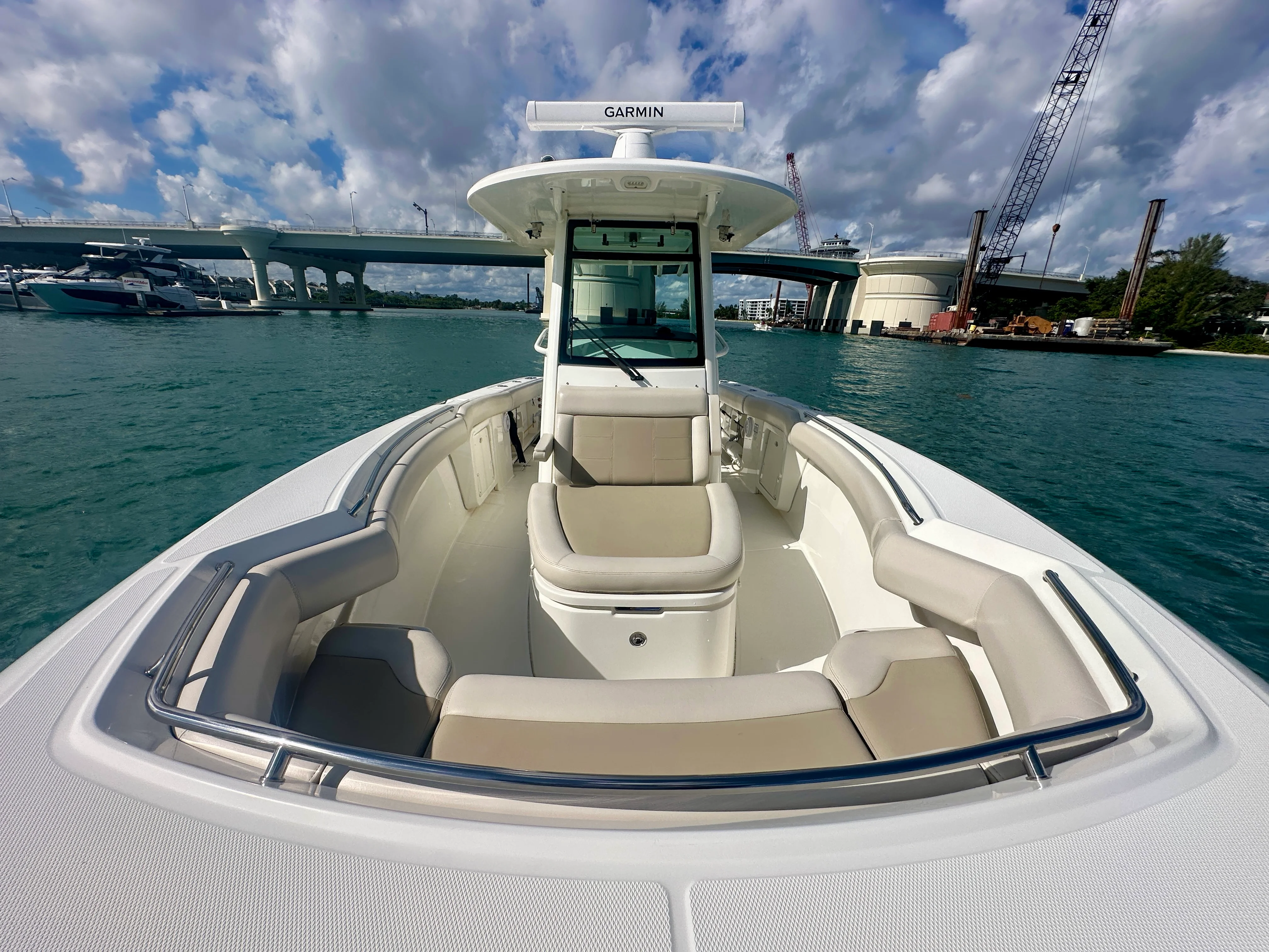2019 Boston Whaler 280 OUTRAGE Image Thumbnail #9