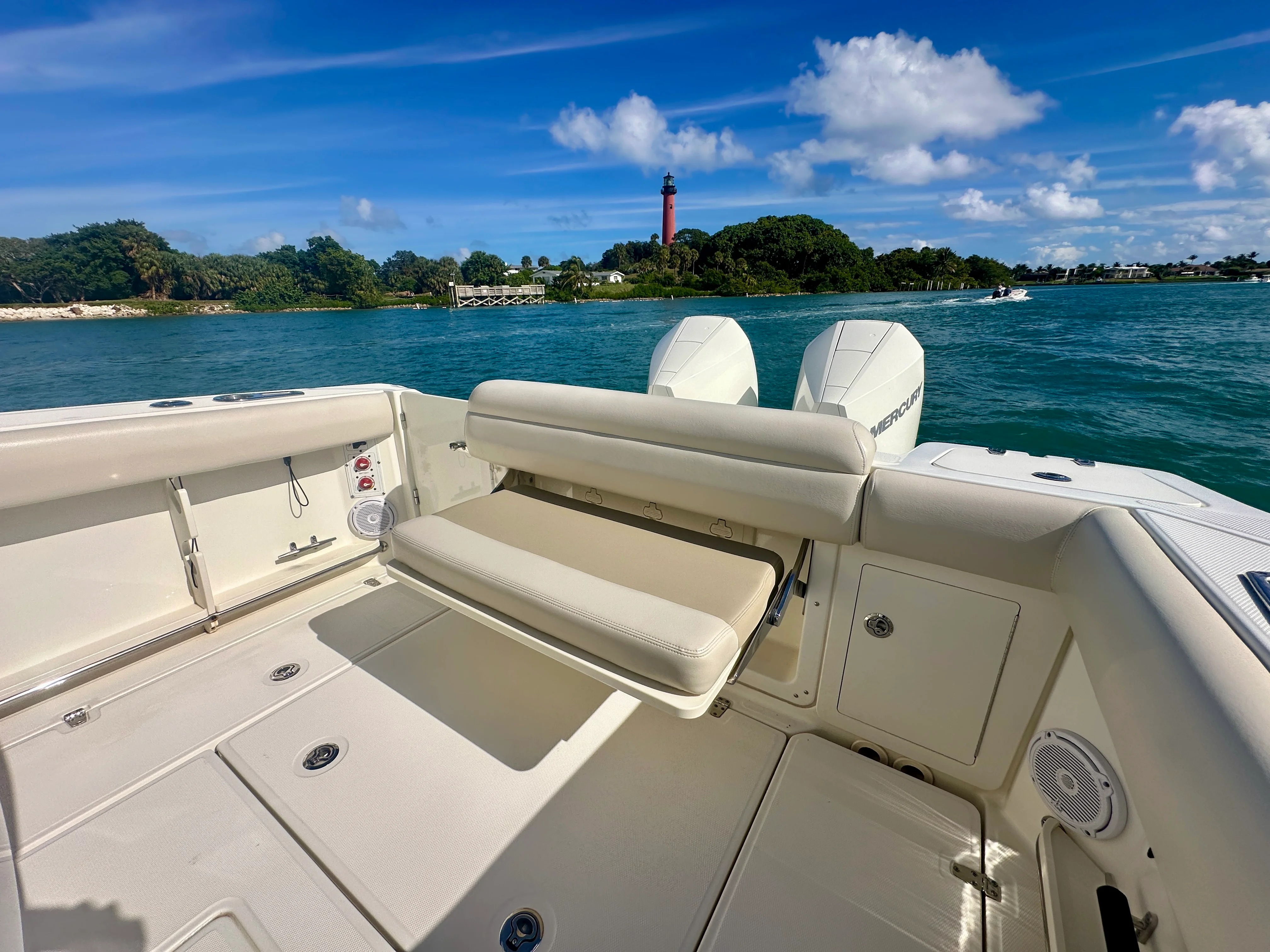 2019 Boston Whaler 280 OUTRAGE Image Thumbnail #18