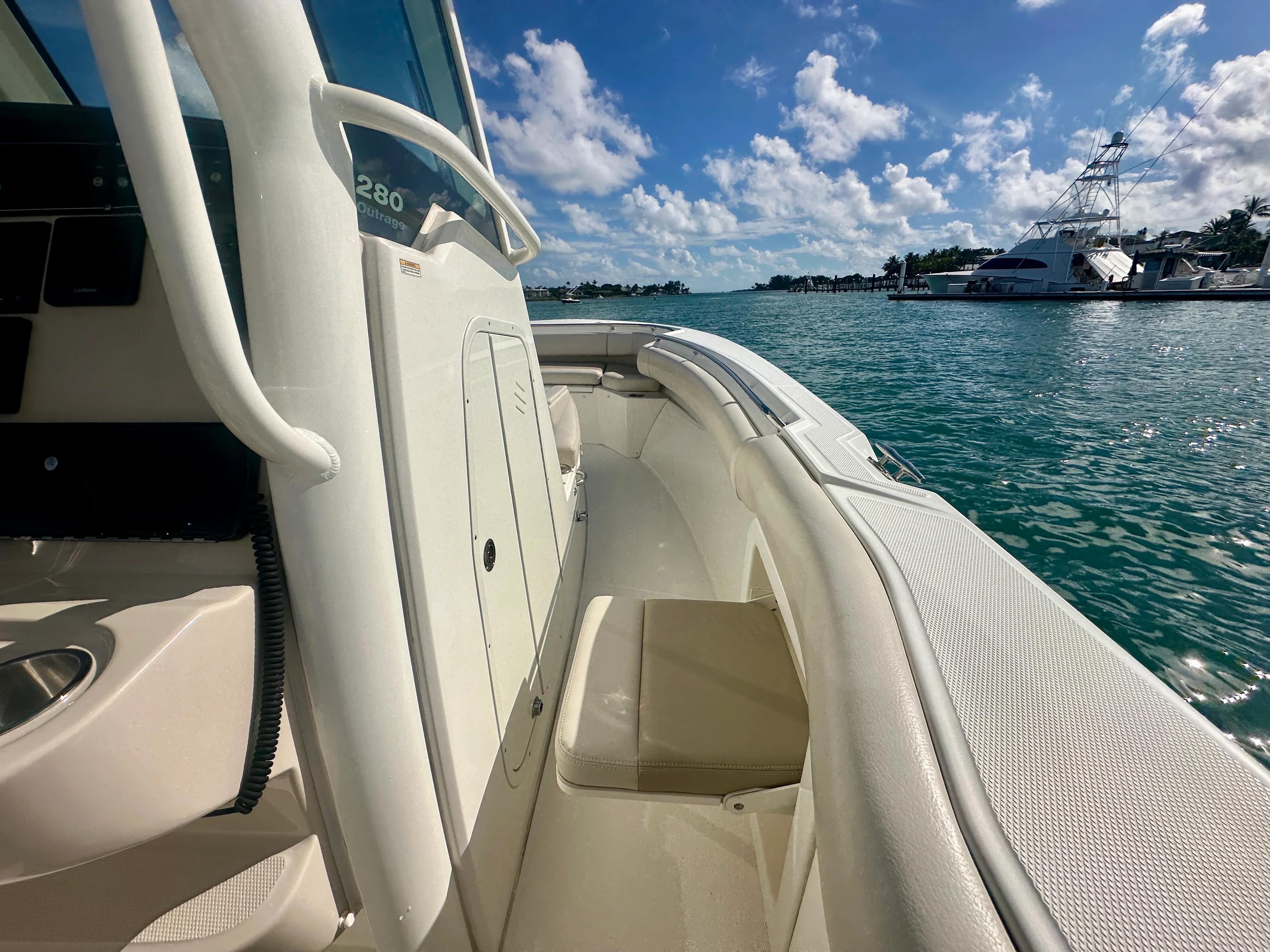 2019 Boston Whaler 280 OUTRAGE Image Thumbnail #12