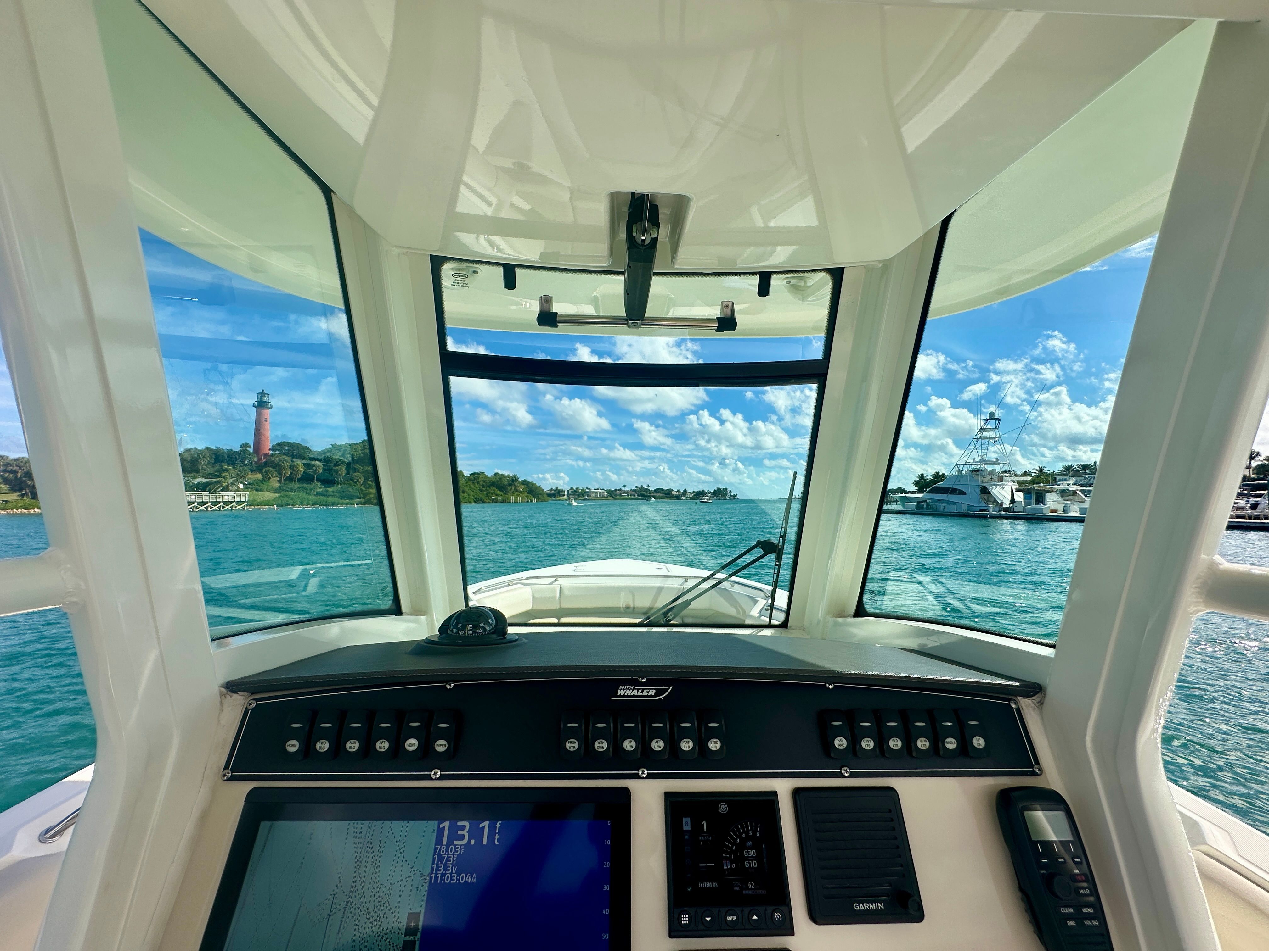 2019 Boston Whaler 280 OUTRAGE Image Thumbnail #14