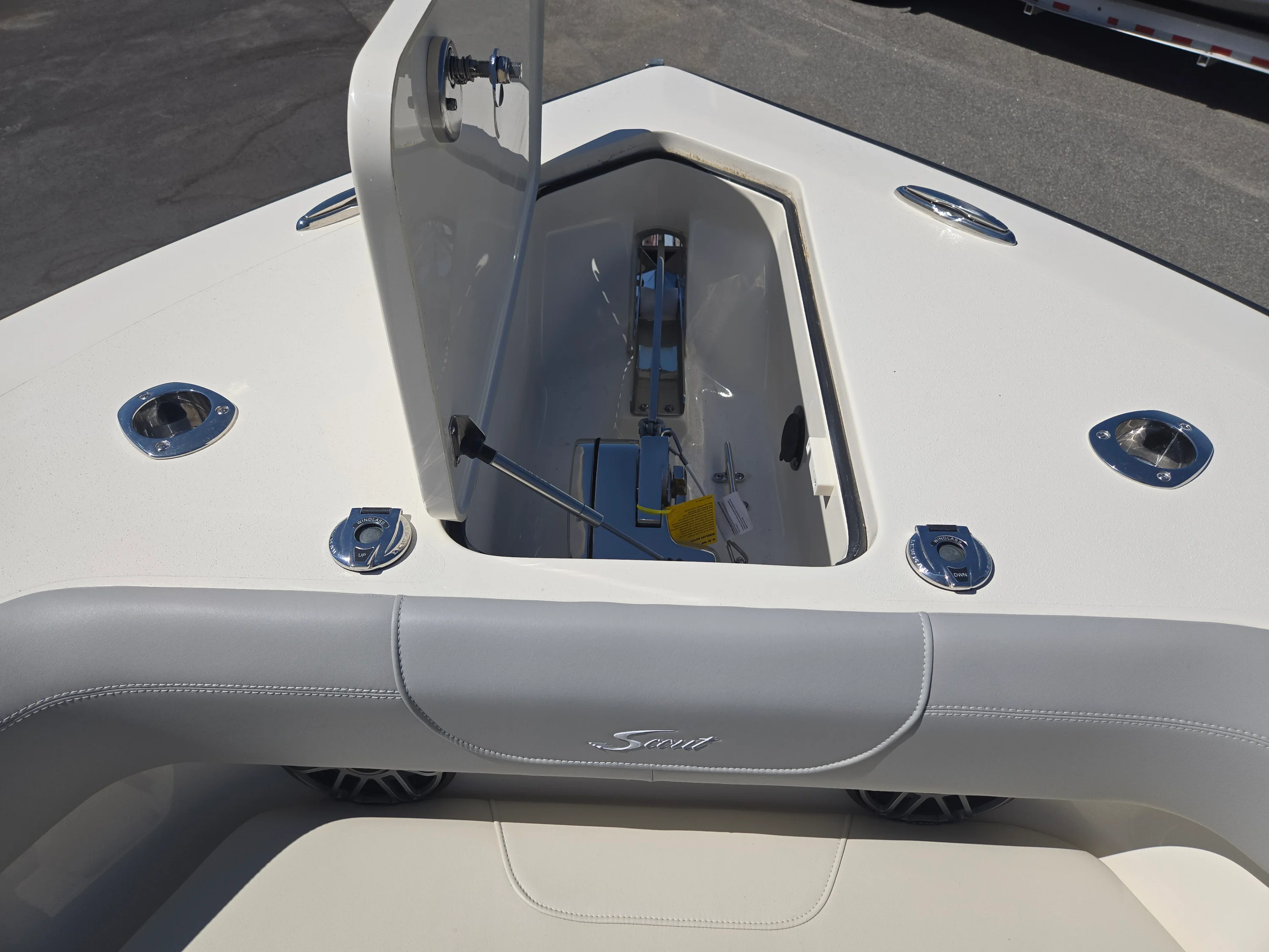 2026 Scout 305 LXF Image Thumbnail #26