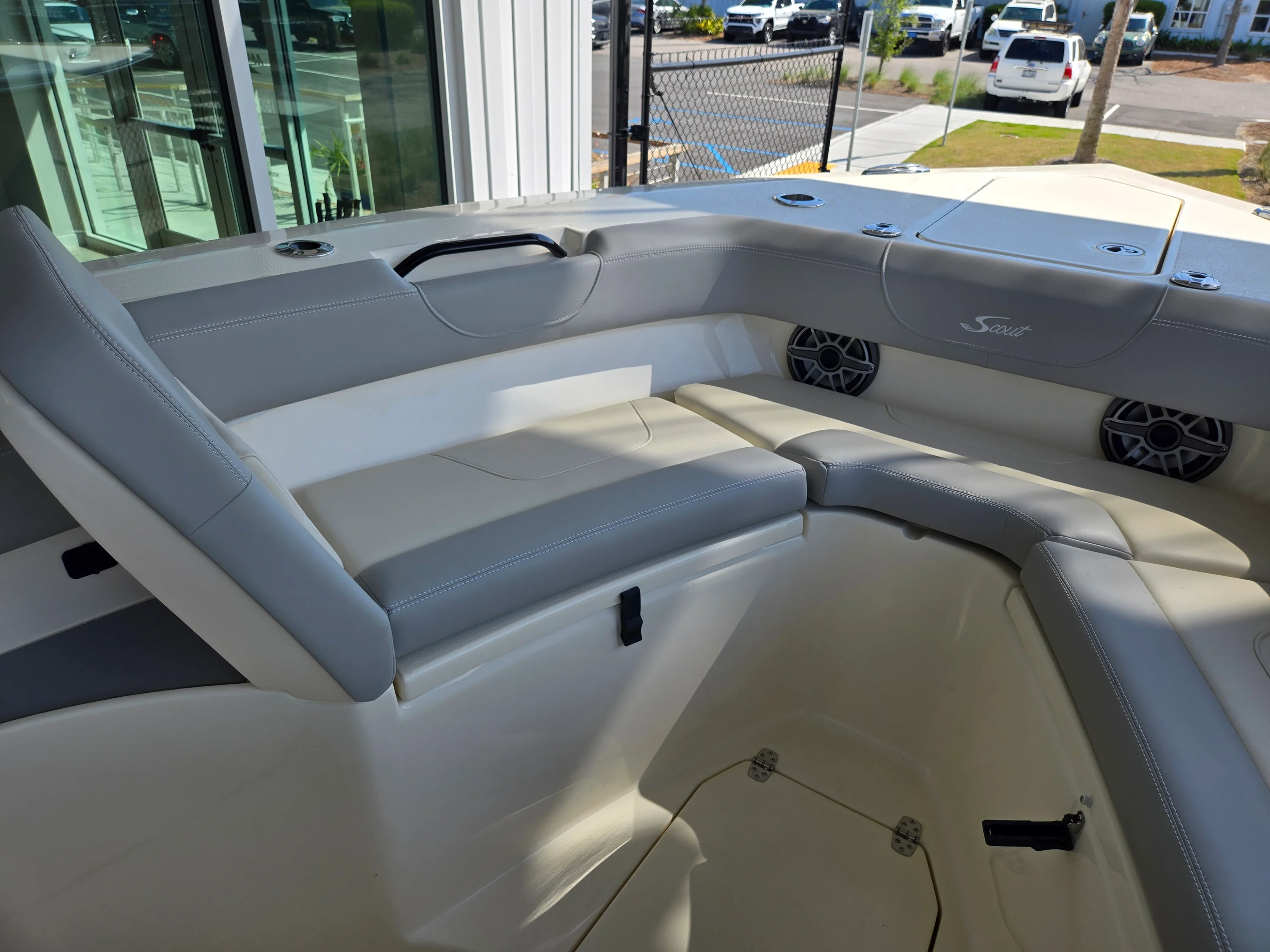 2026 Scout 305 LXF Image Thumbnail #23