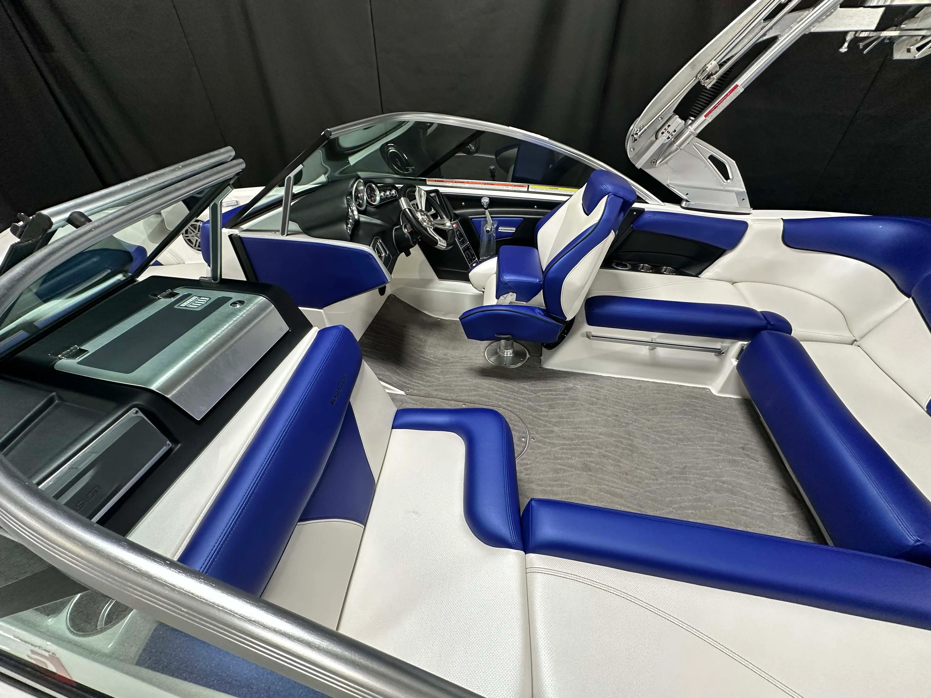 2017 Mastercraft X20 Image Thumbnail #3