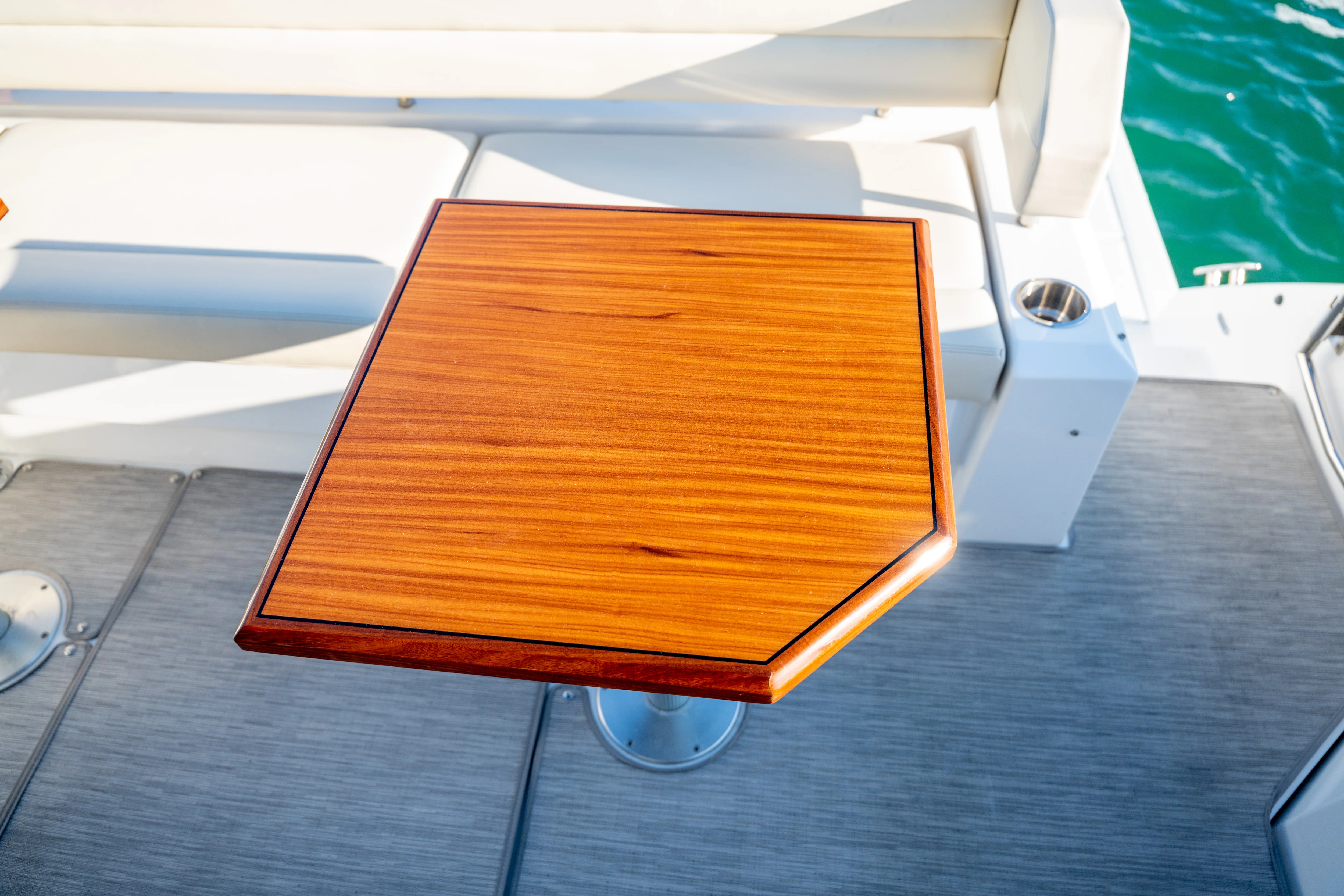 2024 Cruisers Yachts 42 Cantius Image Thumbnail #10