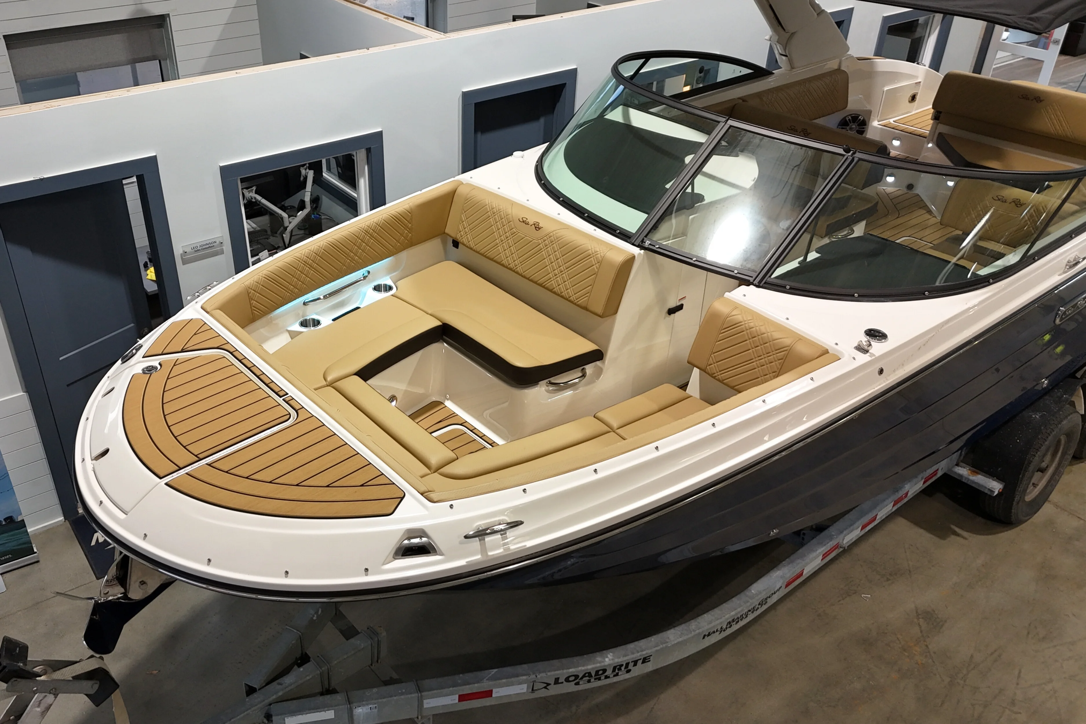 2025 Sea Ray SDX 270 Outboard Image Thumbnail #29