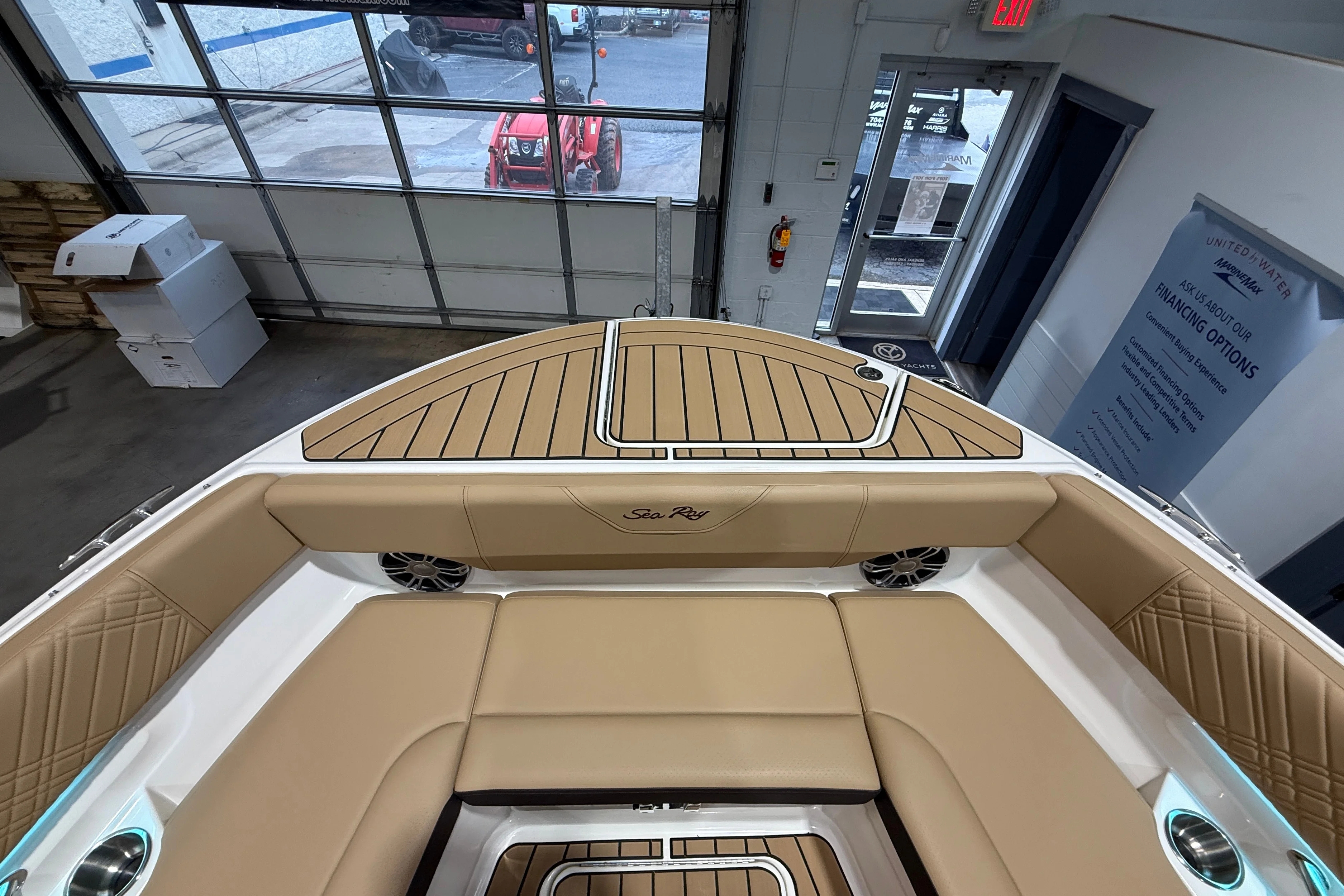 2025 Sea Ray SDX 270 Outboard Image Thumbnail #32