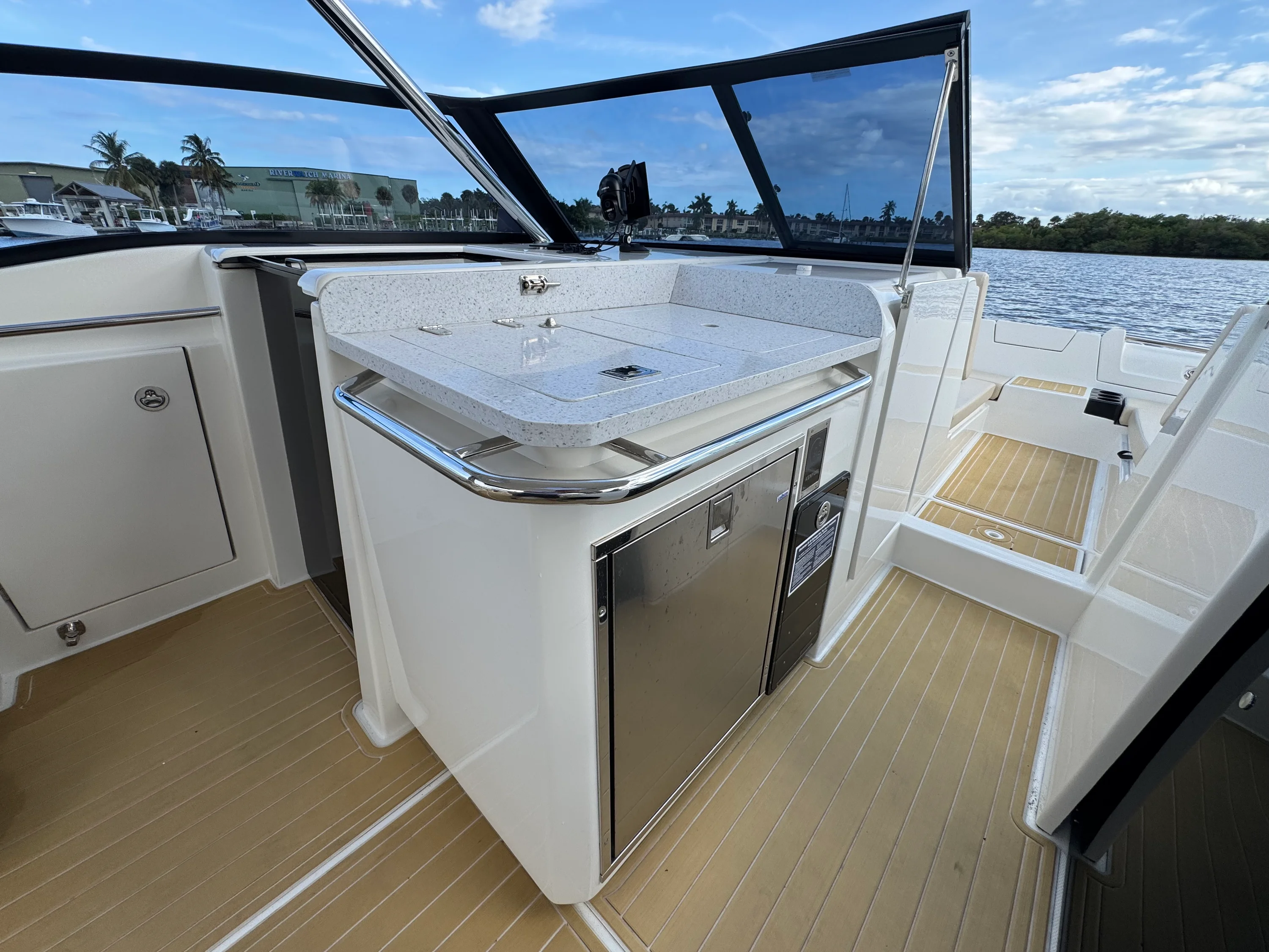 2023 Aquila 32 SPORT Image Thumbnail #26