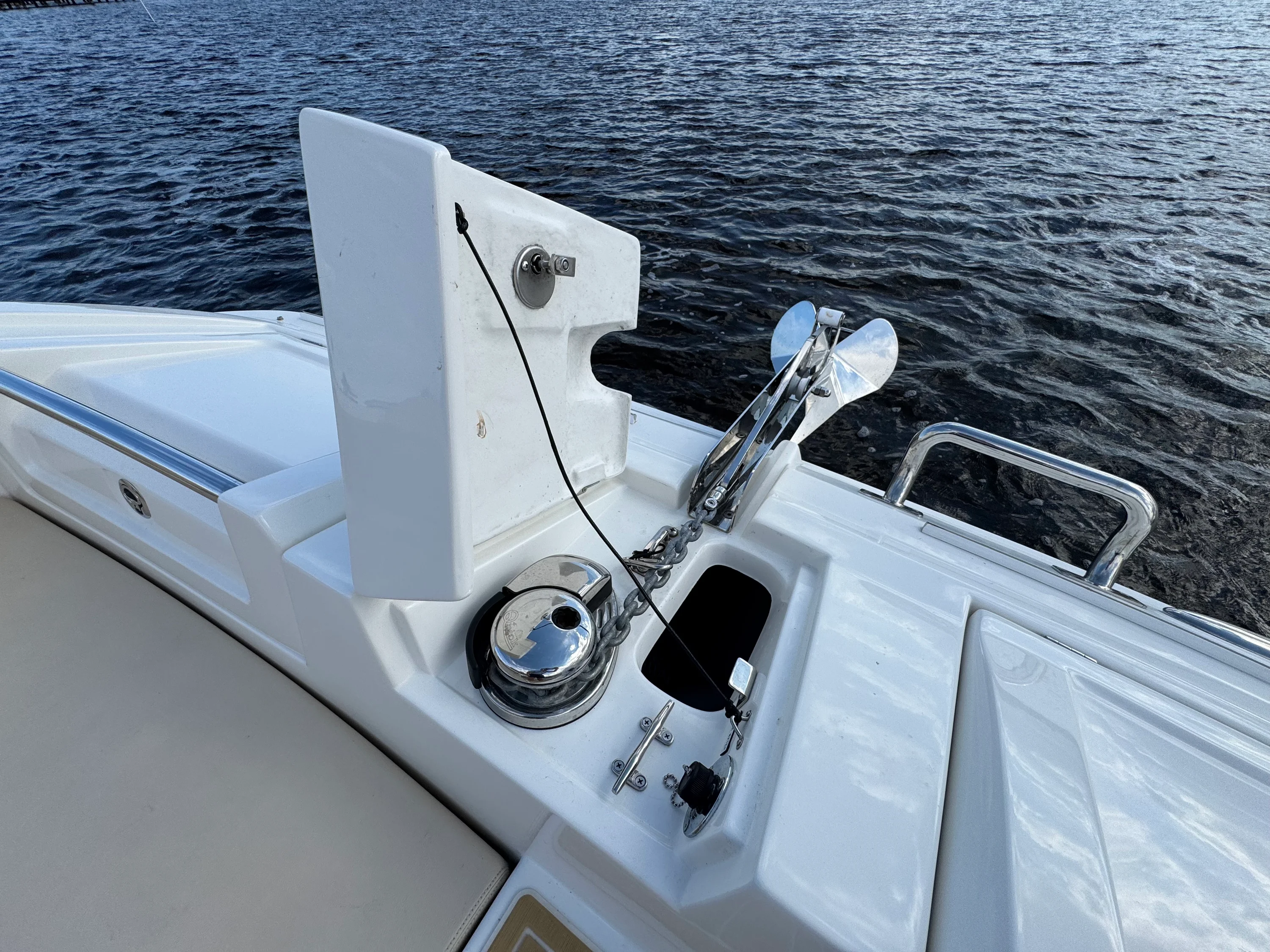 2023 Aquila 32 SPORT Image Thumbnail #42