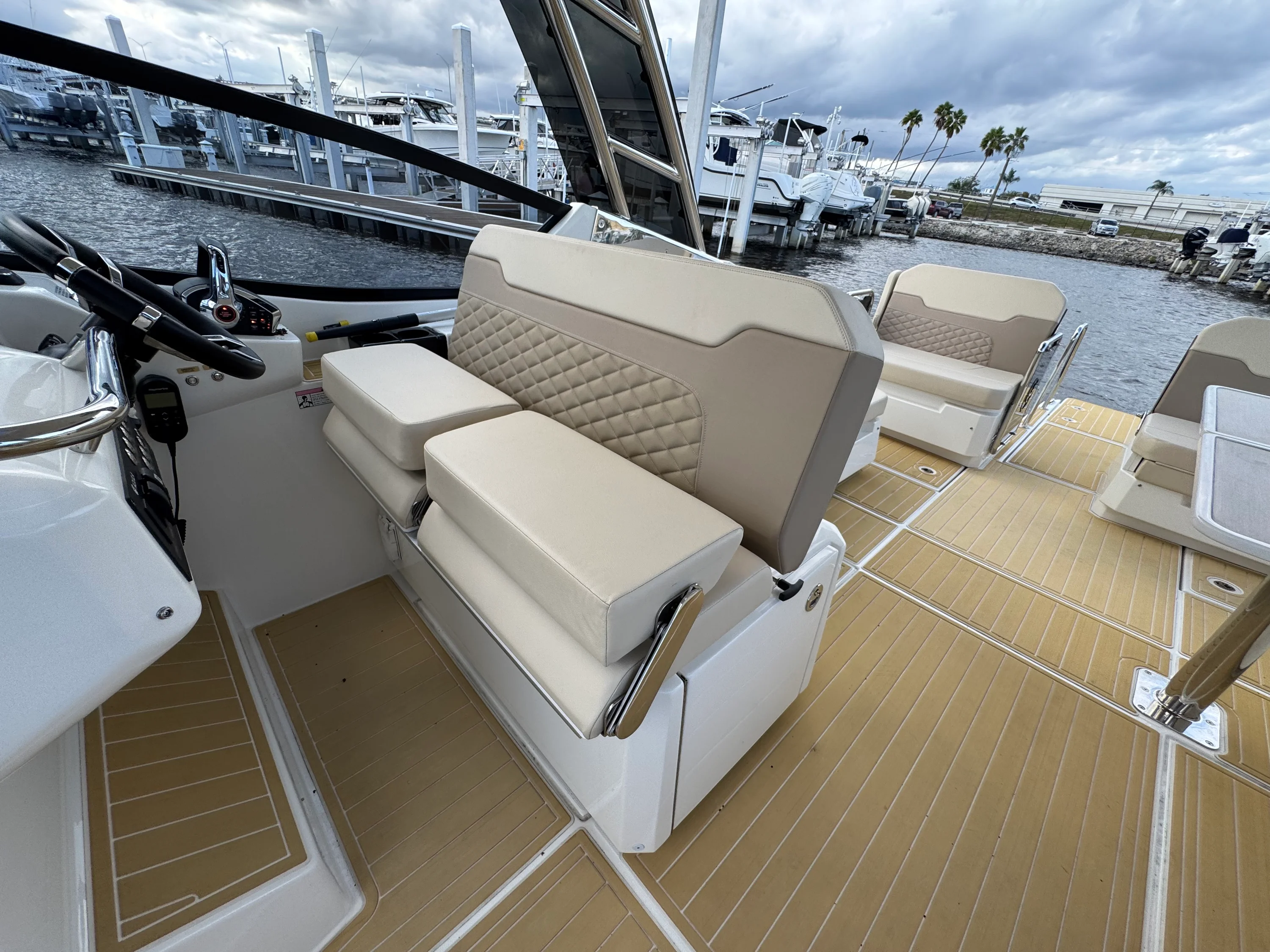 2023 Aquila 32 SPORT Image Thumbnail #29