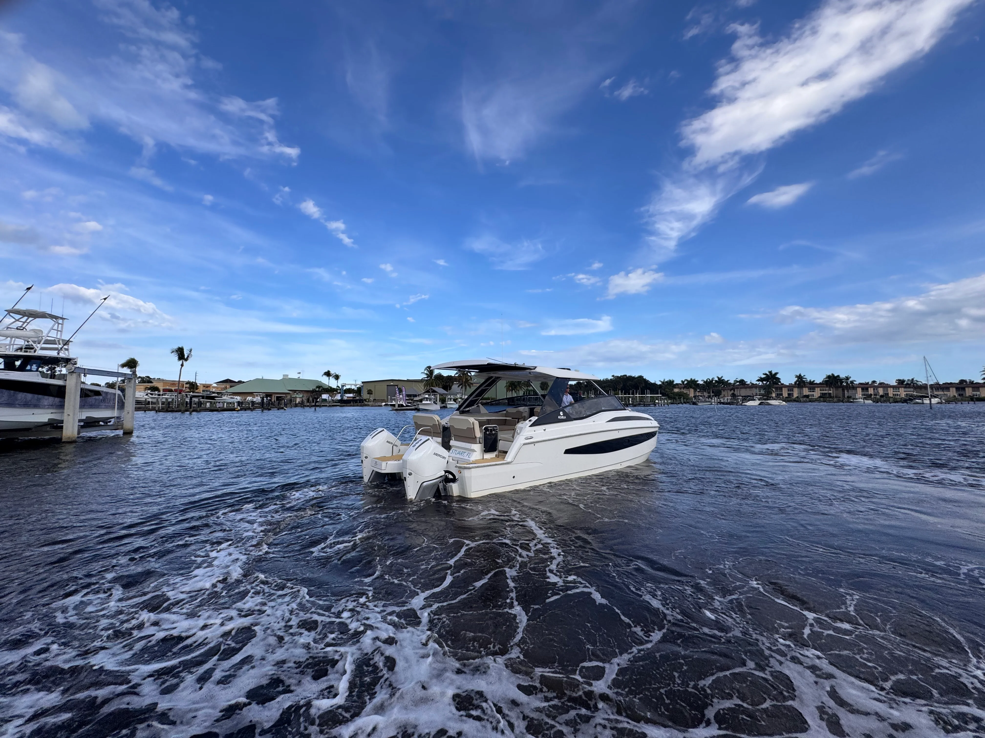 2023 Aquila 32 SPORT Image Thumbnail #10