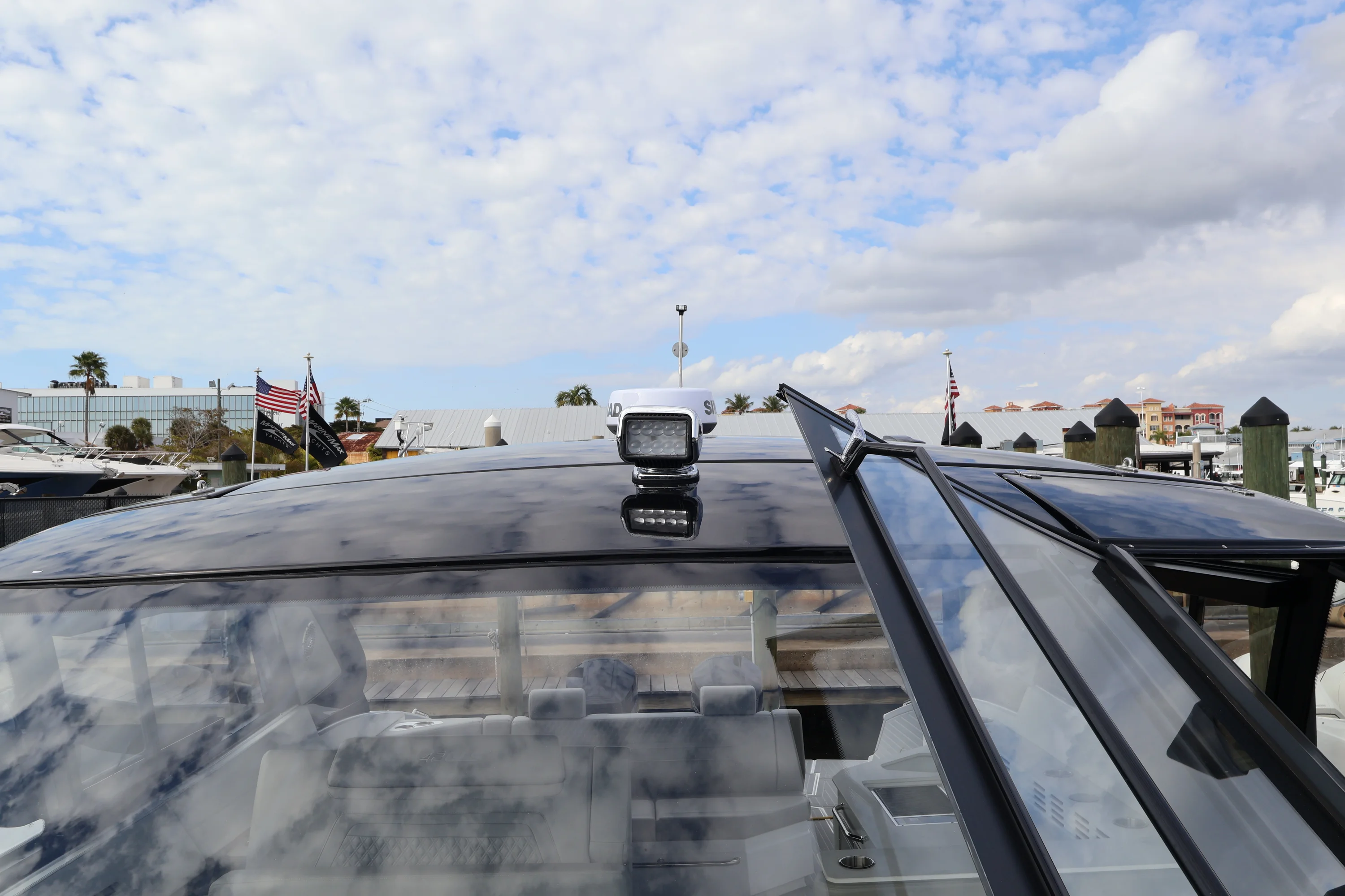 2026 Cruisers Yachts 42 GLS Outboard Image Thumbnail #48