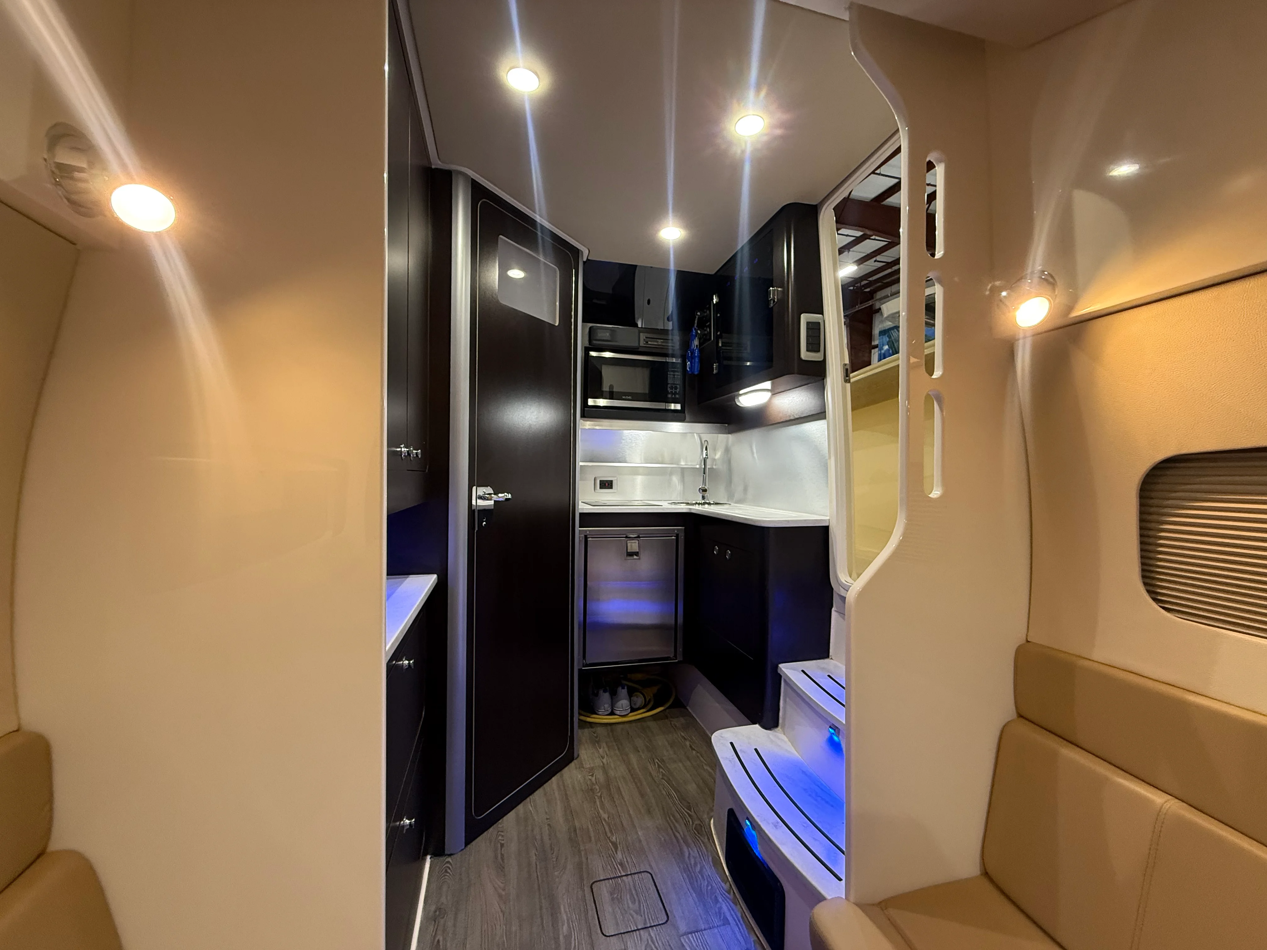 2018 Scout 380 LXF Image Thumbnail #15