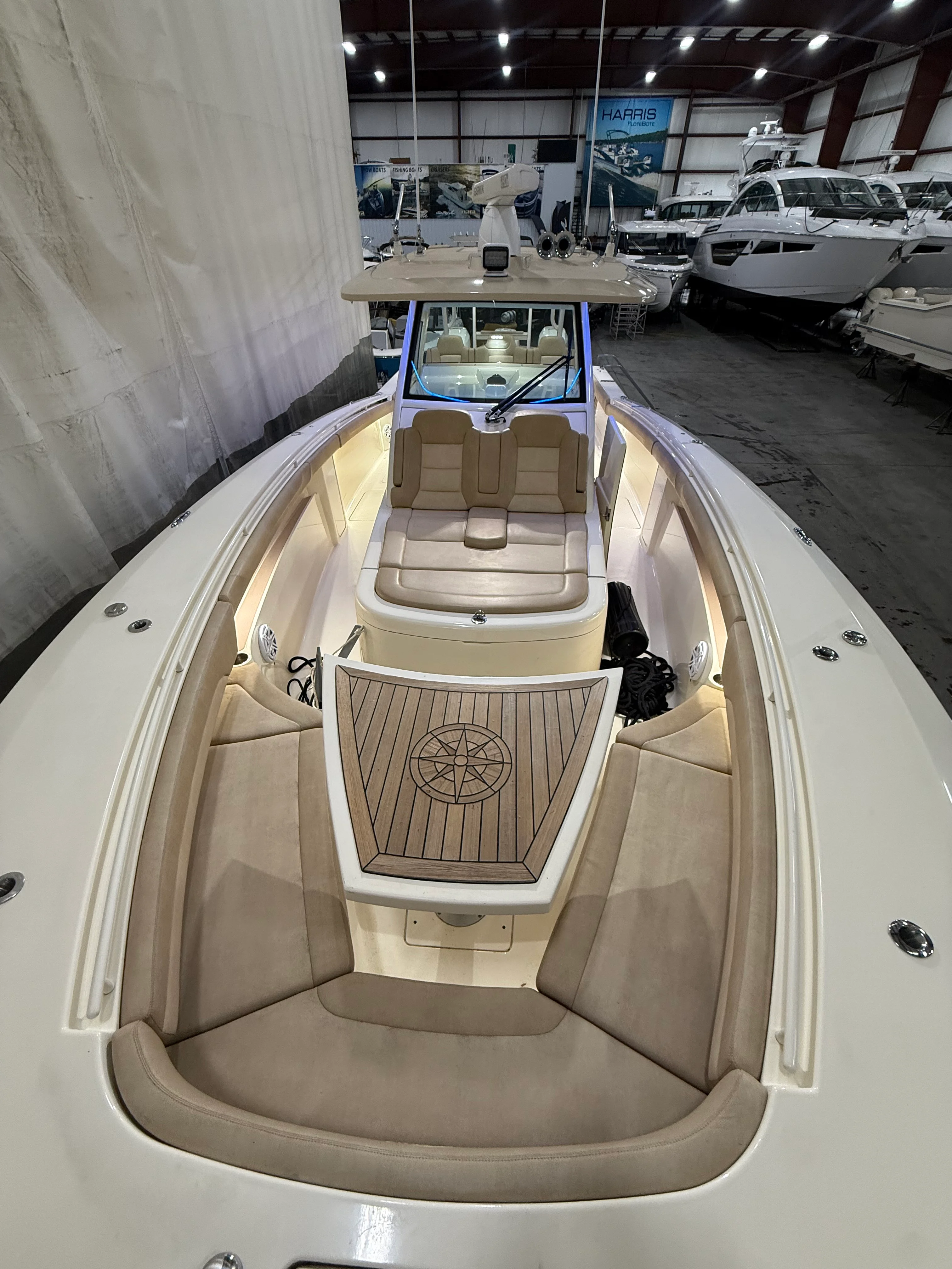 2018 Scout 380 LXF Image Thumbnail #13