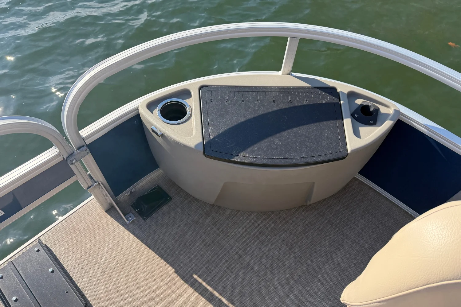 2023 Sun Tracker BB18 Image Thumbnail #29