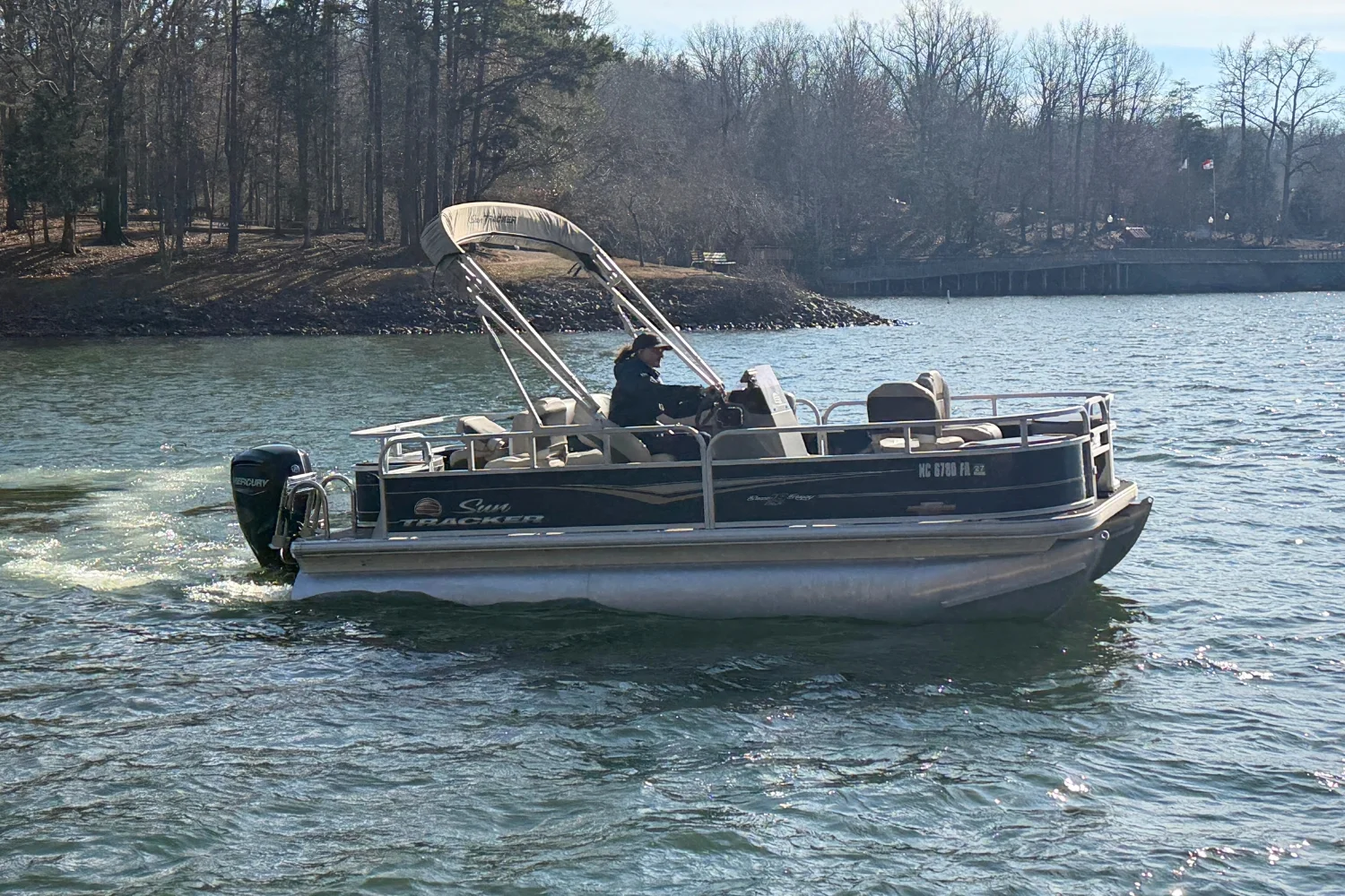 2023 Sun Tracker BB18 Image Thumbnail #5