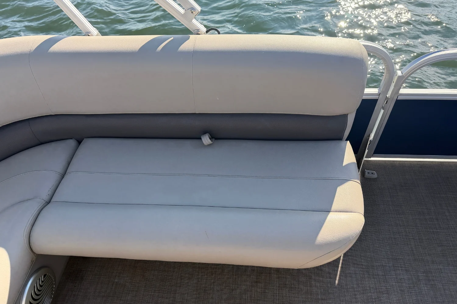 2023 Sun Tracker BB18 Image Thumbnail #14