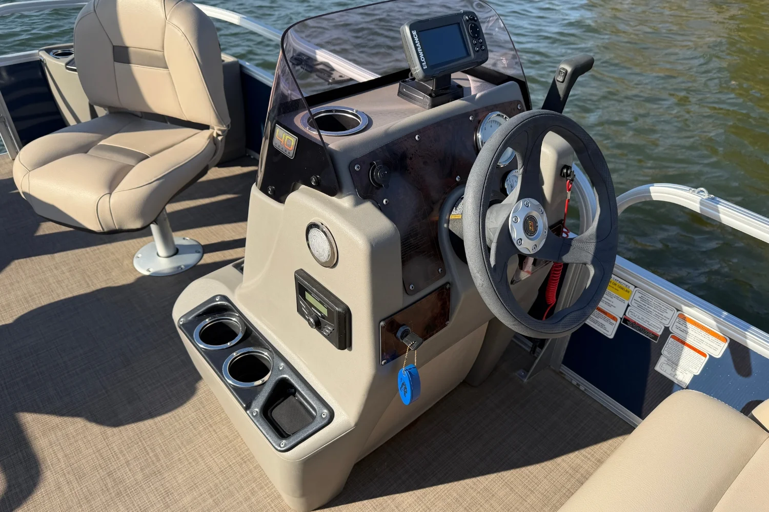 2023 Sun Tracker BB18 Image Thumbnail #18