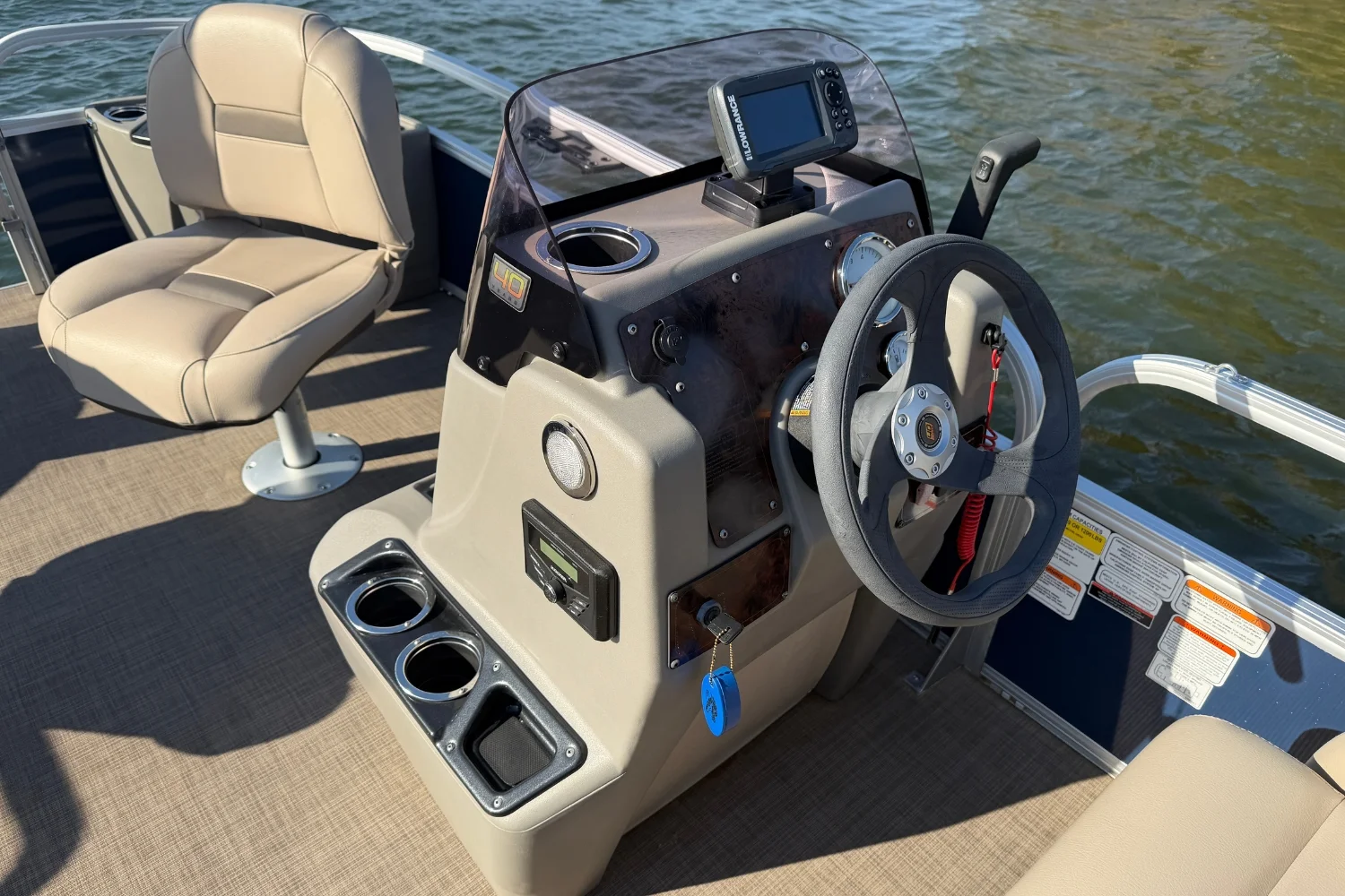 2023 Sun Tracker BB18 Image Thumbnail #19