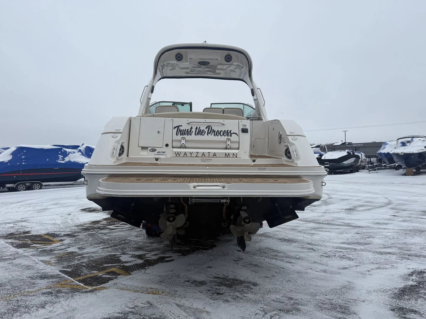 2012 Sea Ray 37 SUNDANCER Image Thumbnail #3