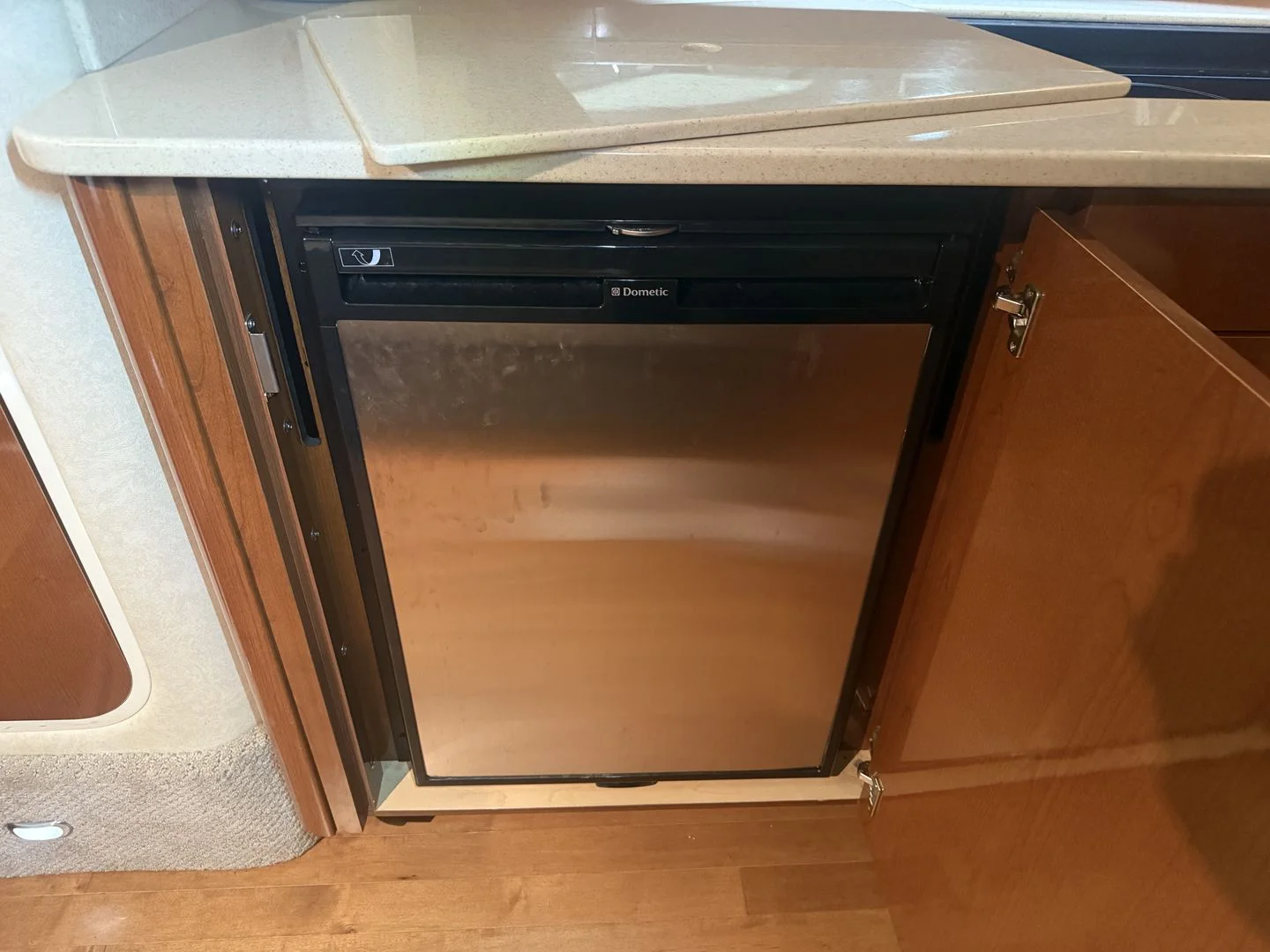 2012 Sea Ray 37 SUNDANCER Image Thumbnail #34