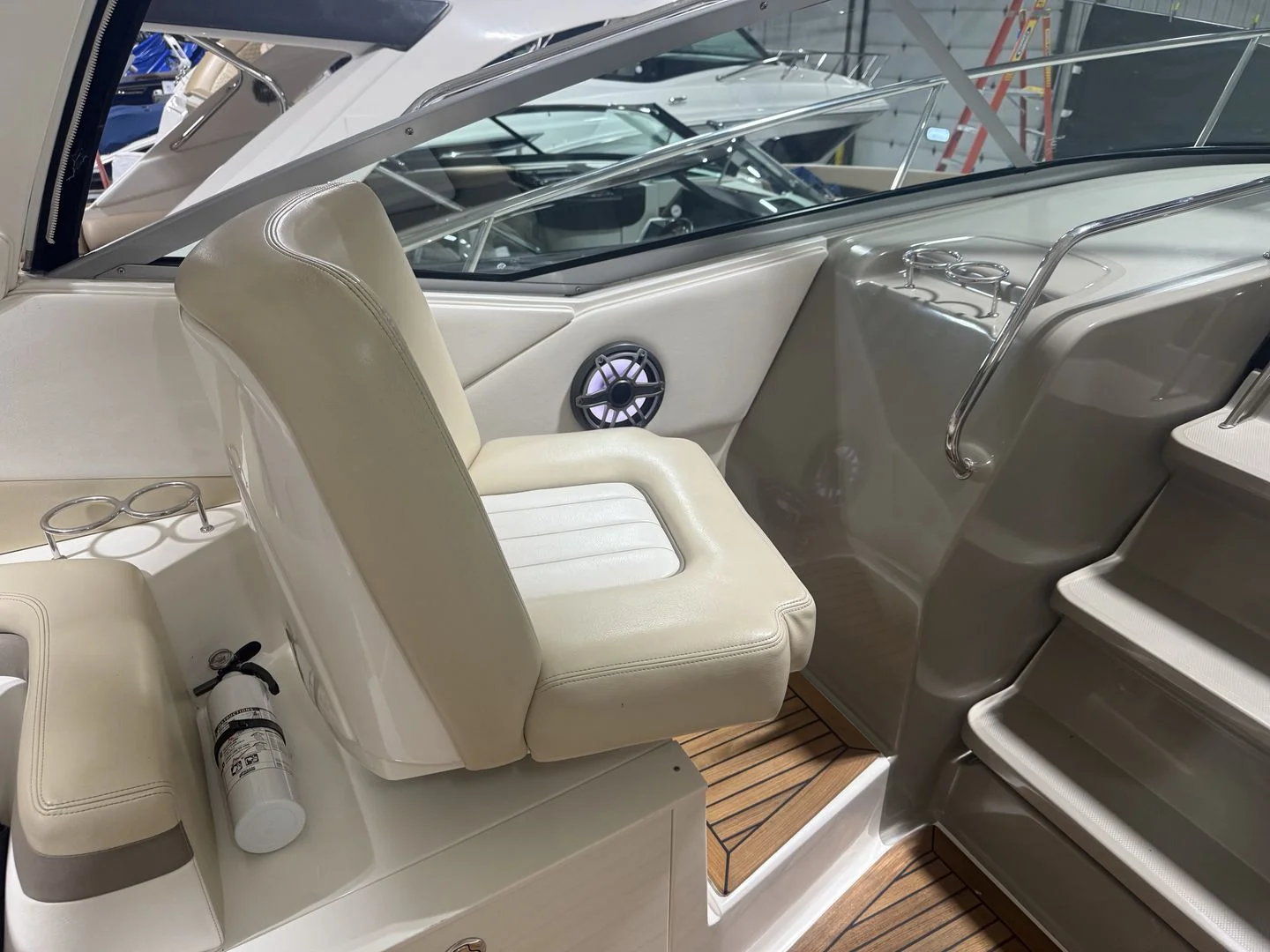 2012 Sea Ray 37 SUNDANCER Image Thumbnail #45