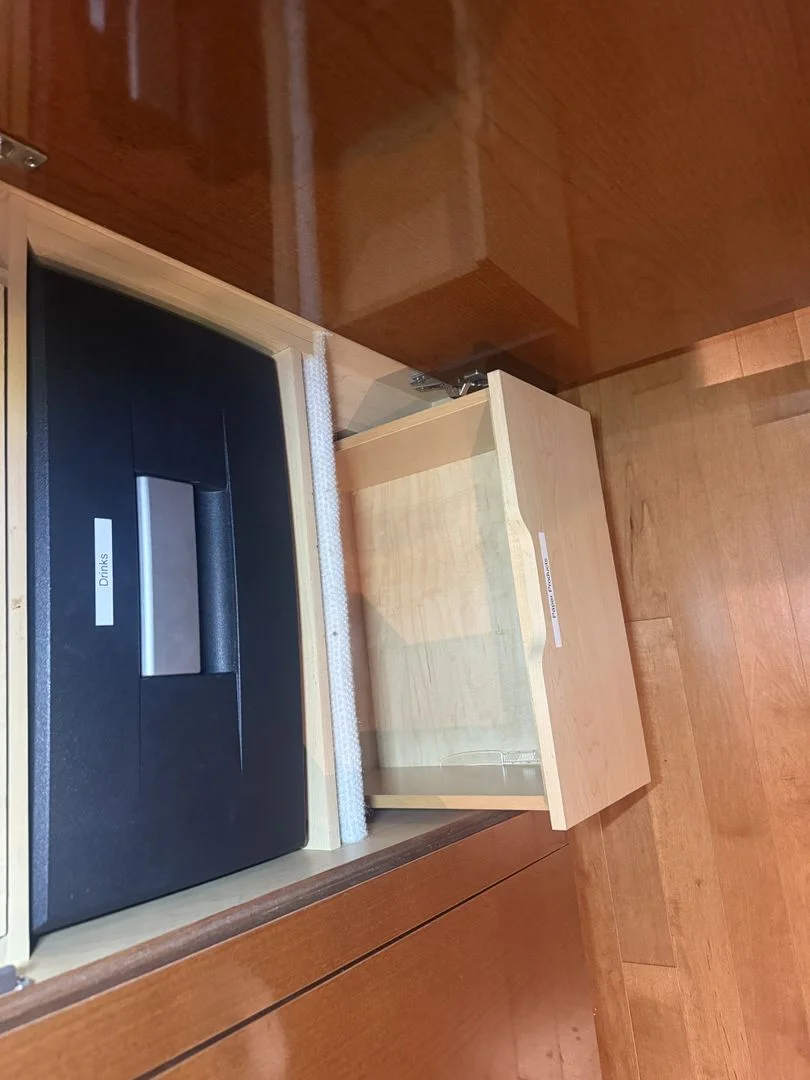 2012 Sea Ray 37 SUNDANCER Image Thumbnail #17