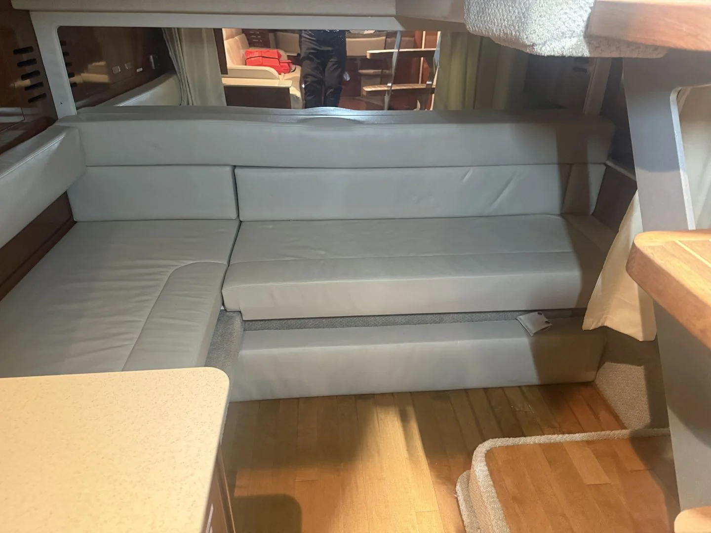 2012 Sea Ray 37 SUNDANCER Image Thumbnail #30