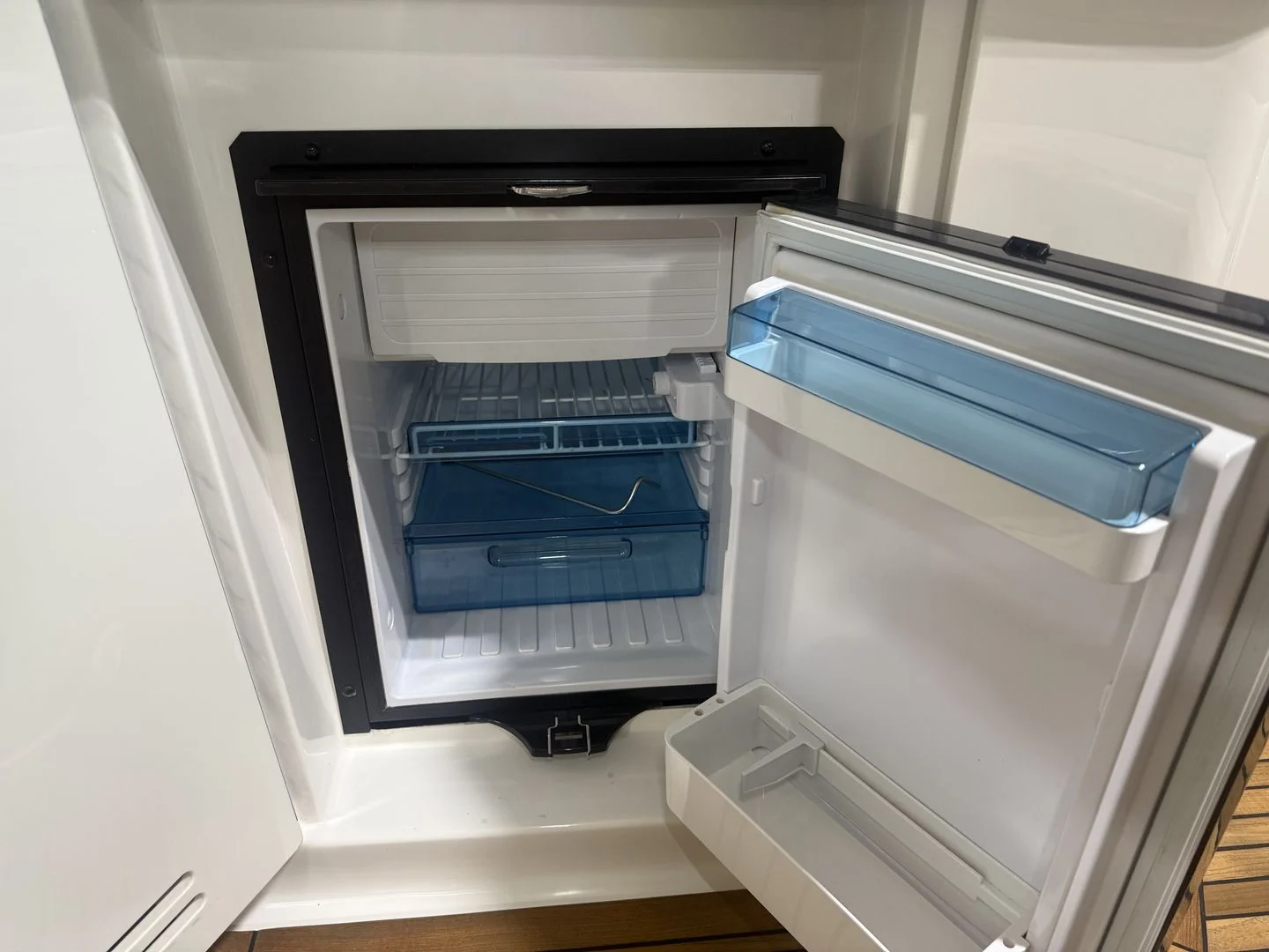 2012 Sea Ray 37 SUNDANCER Image Thumbnail #73