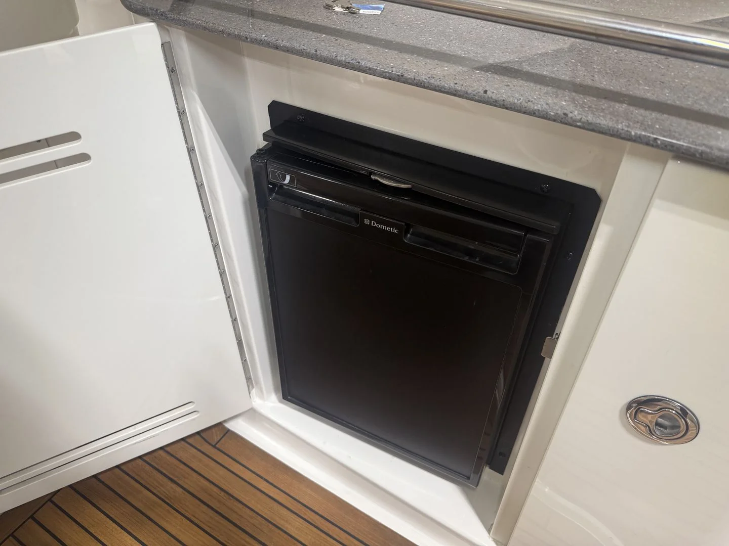 2012 Sea Ray 37 SUNDANCER Image Thumbnail #56