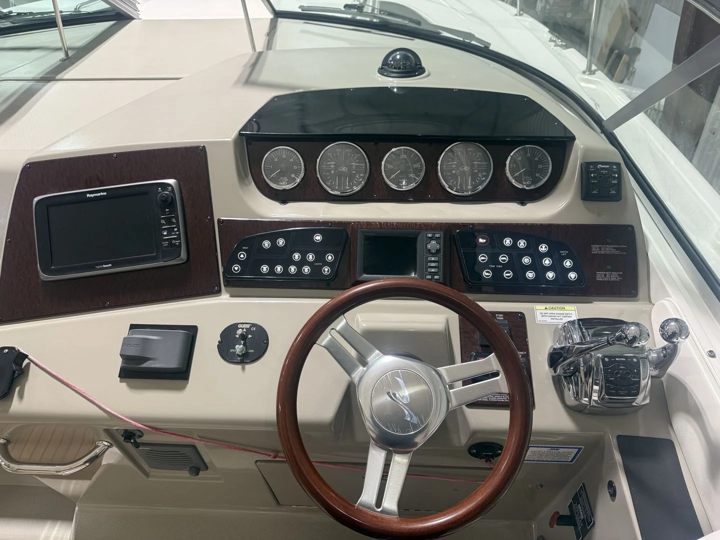 2012 Sea Ray 37 SUNDANCER Image Thumbnail #14