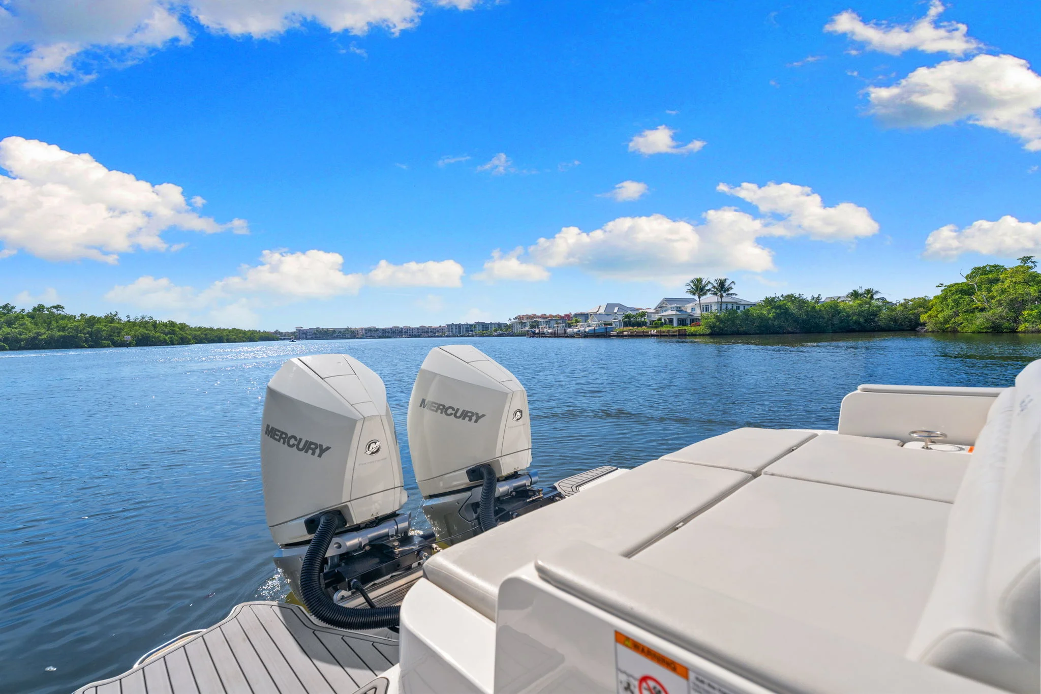 2021 Sea Ray 290 SDX OUTBOARD Image Thumbnail #37