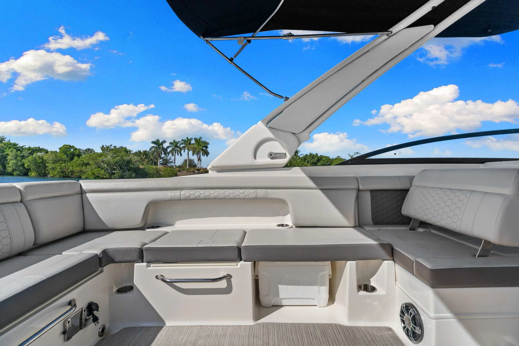 2021 Sea Ray 290 SDX OUTBOARD Image Thumbnail #29