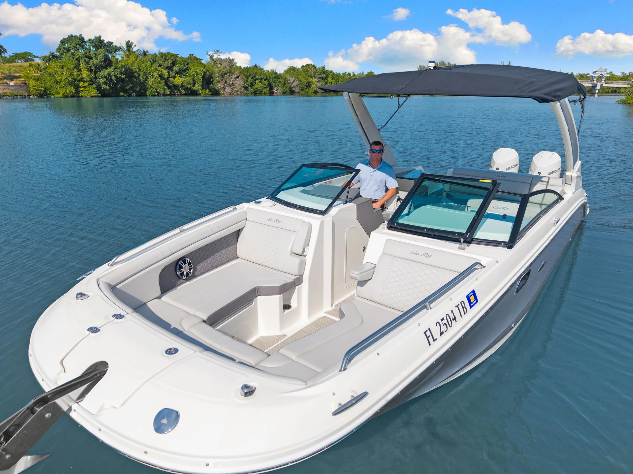 2021 Sea Ray 290 SDX OUTBOARD Image Thumbnail #10