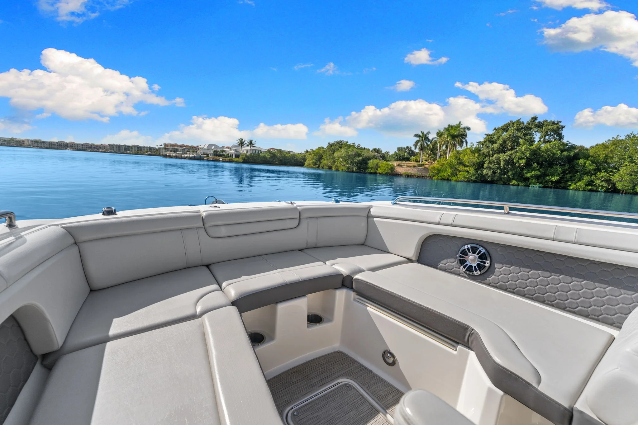 2021 Sea Ray 290 SDX OUTBOARD Image Thumbnail #15