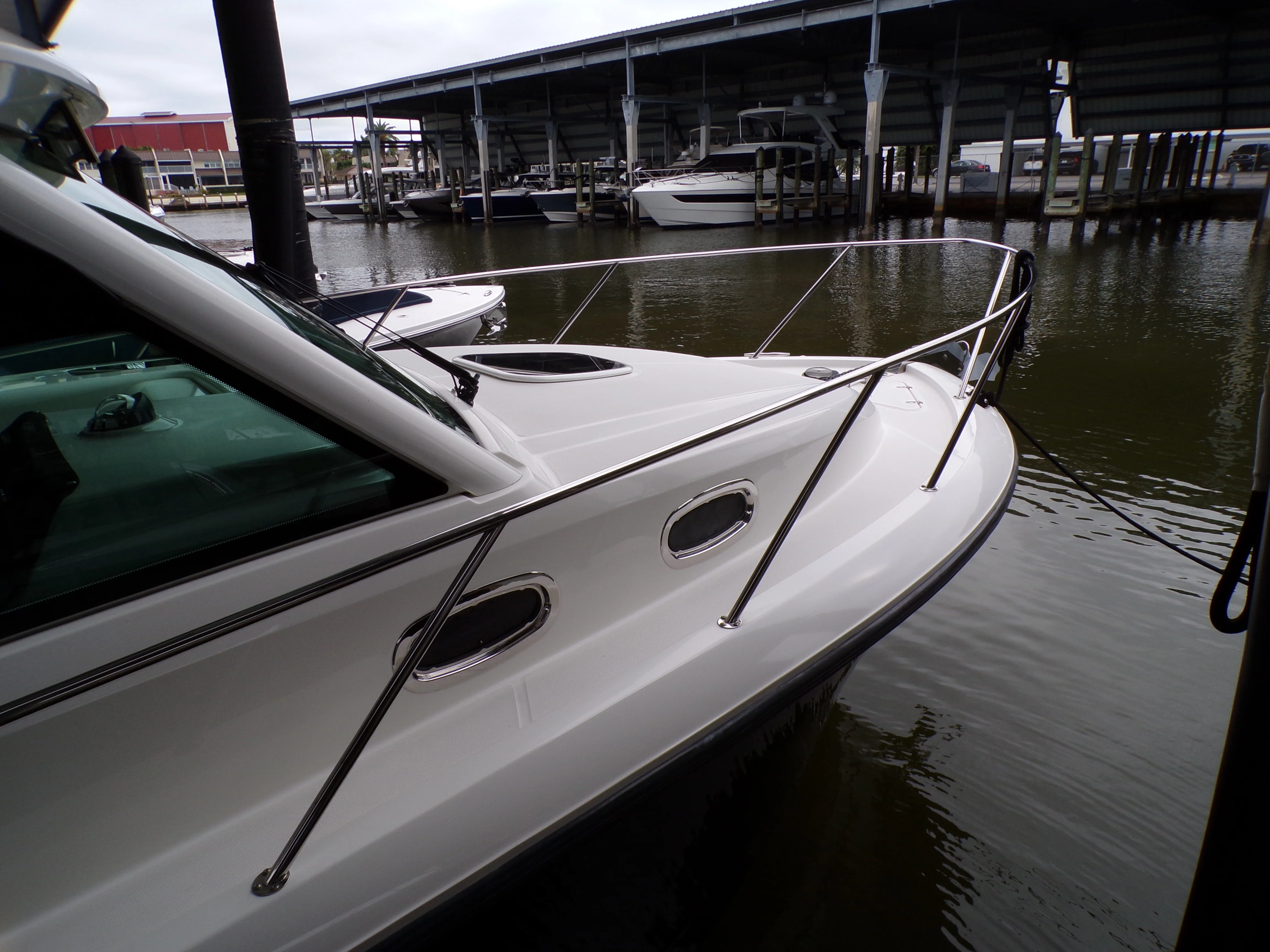 2014 Boston Whaler 315 CONQUEST Image Thumbnail #4